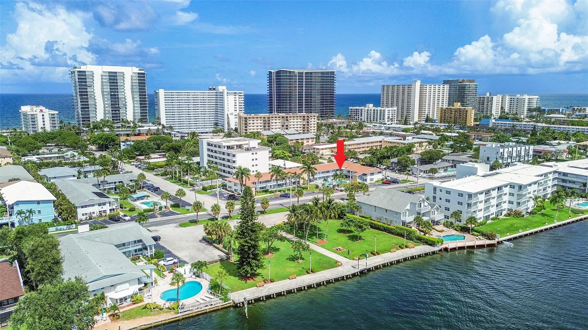 1110 N Riverside Dr, #14
