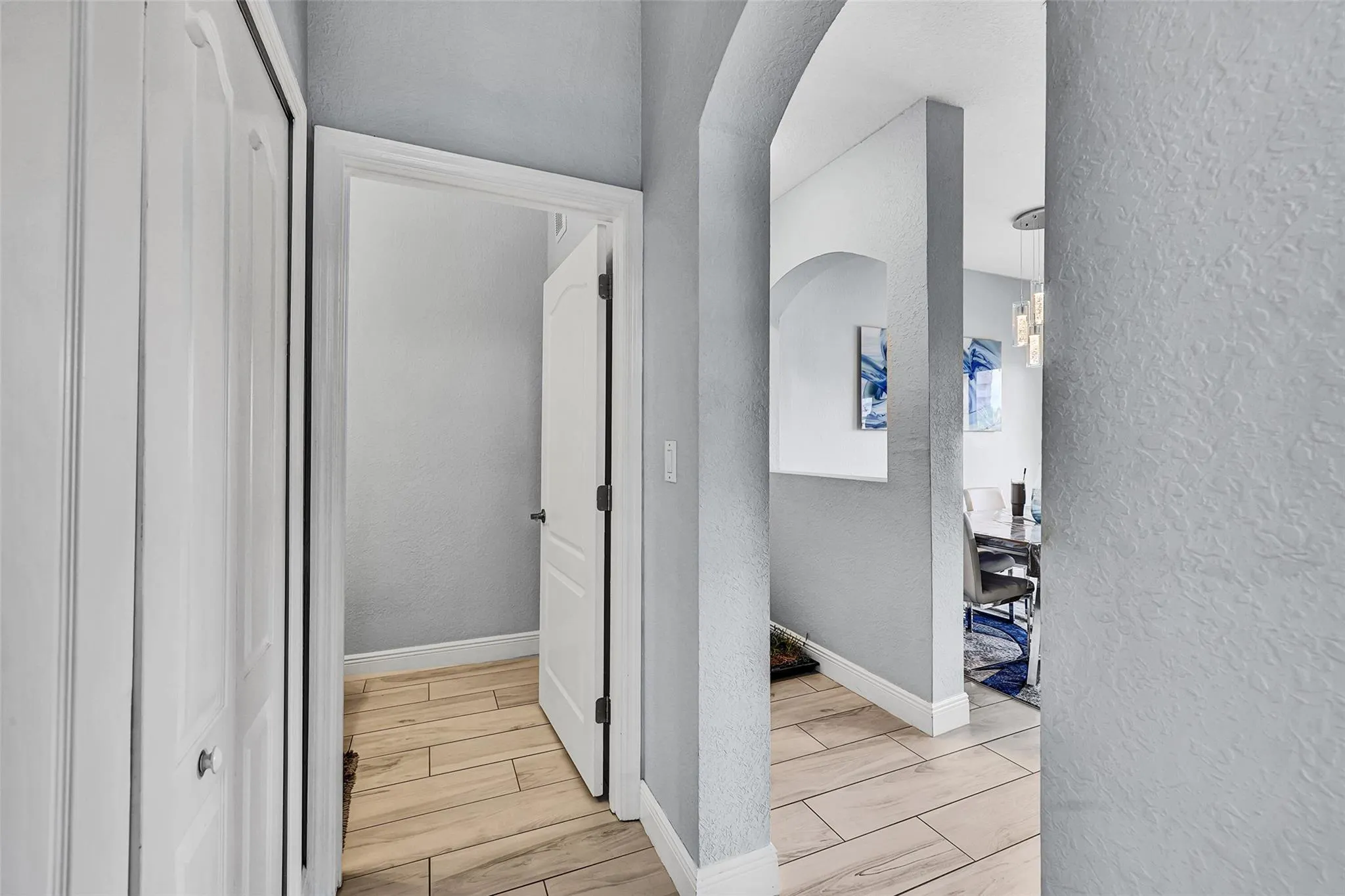 150 Jacaranda Country Club Dr, #200