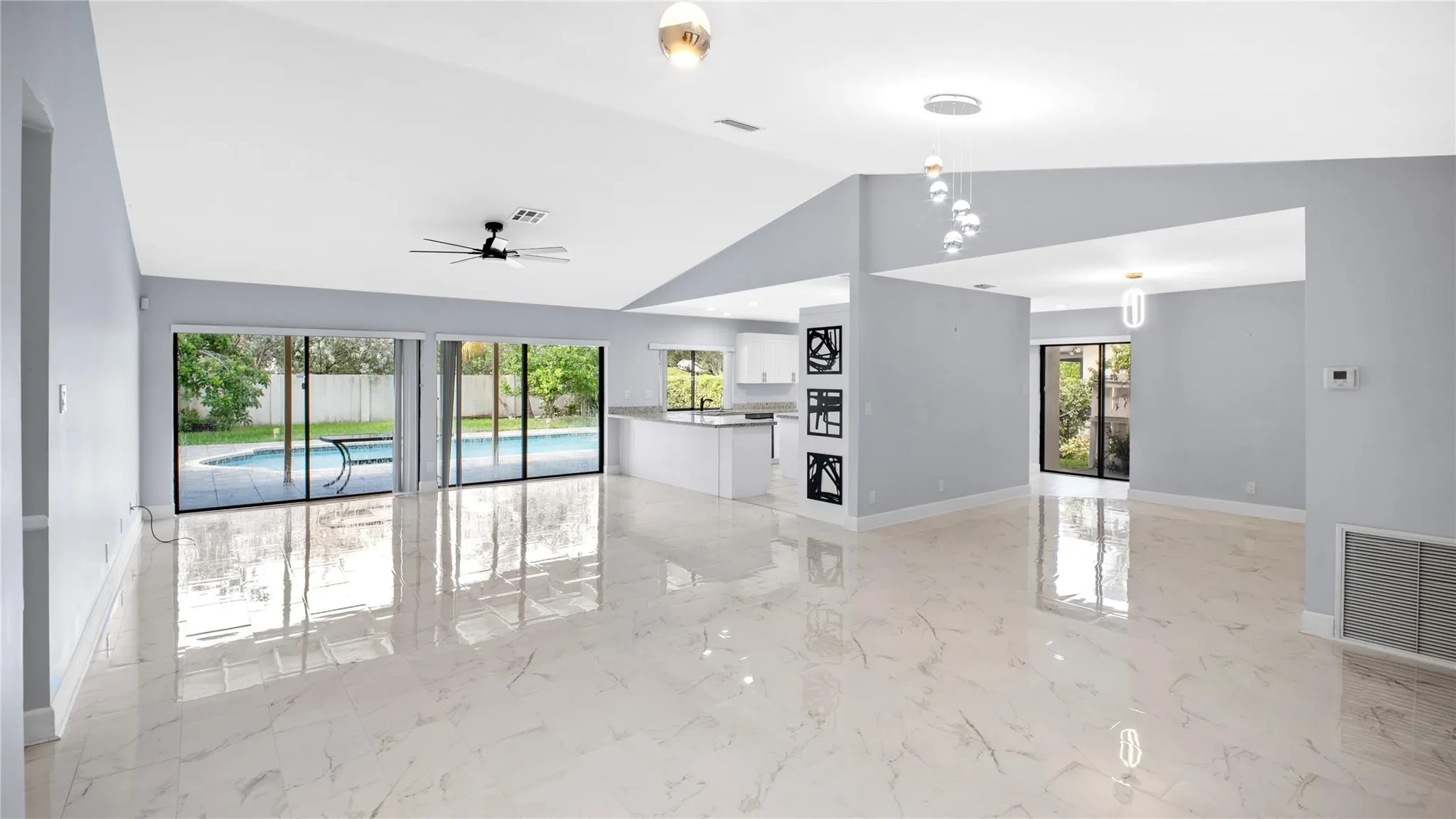 11020 NW 8th Ct