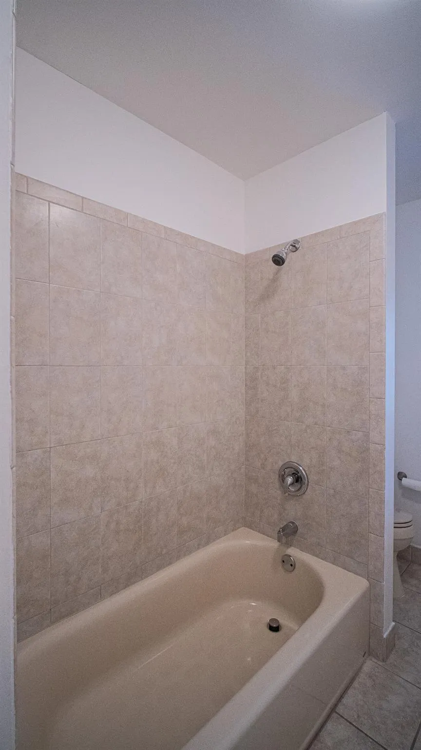 11020 NW 8th Ct
