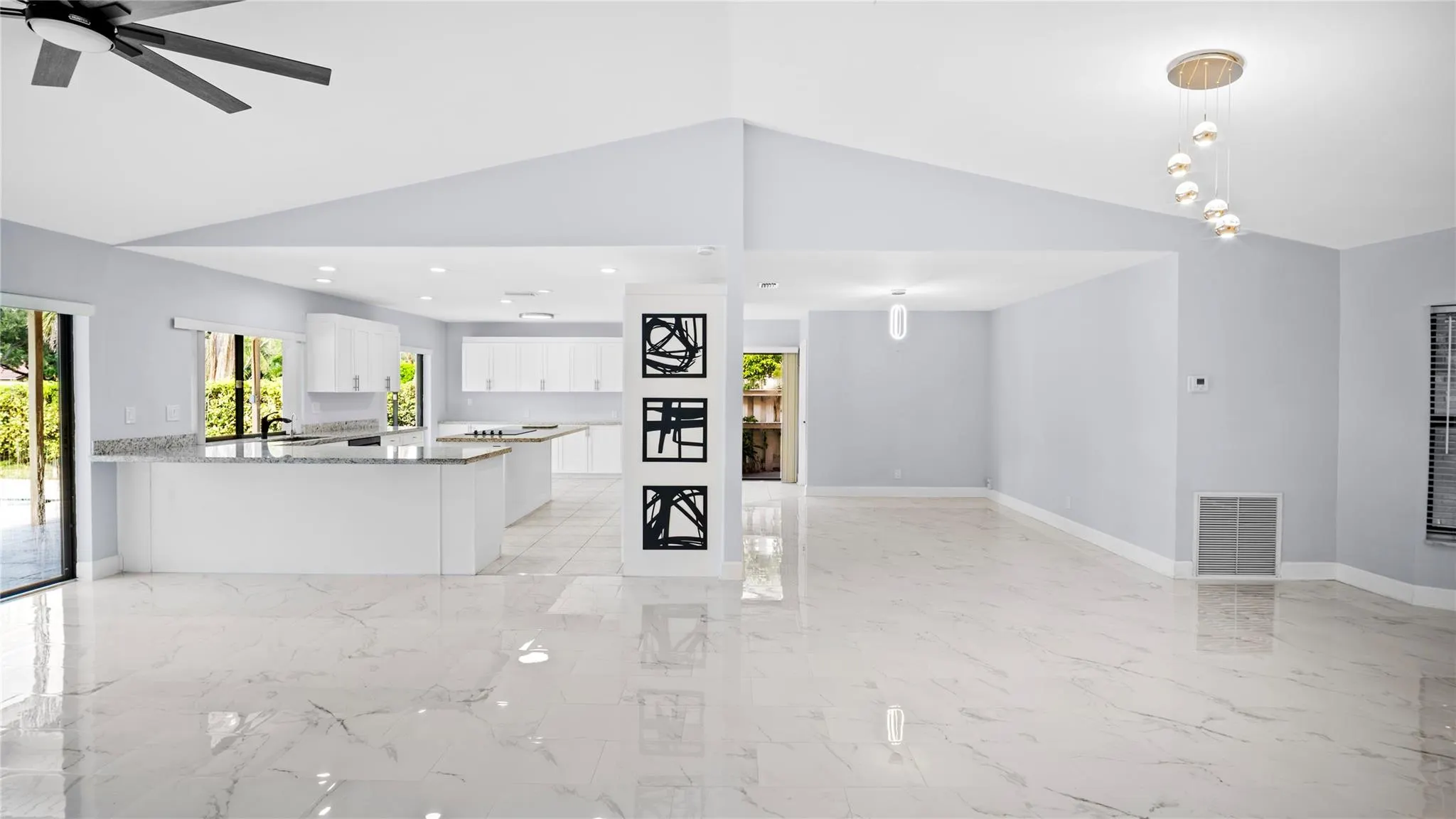 11020 NW 8th Ct