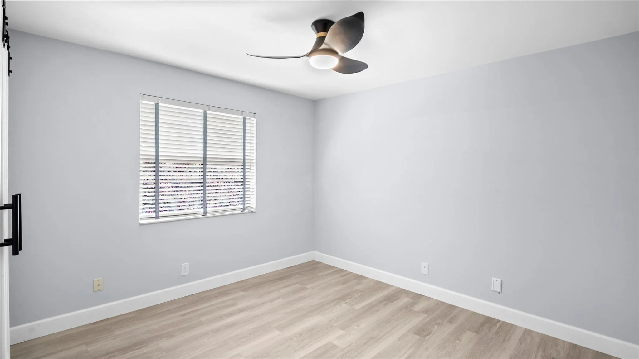 11020 NW 8th Ct