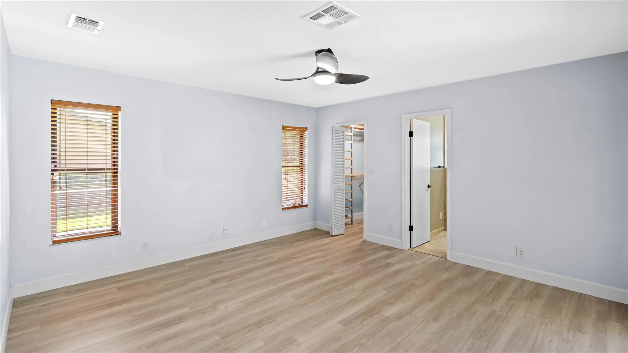 11020 NW 8th Ct