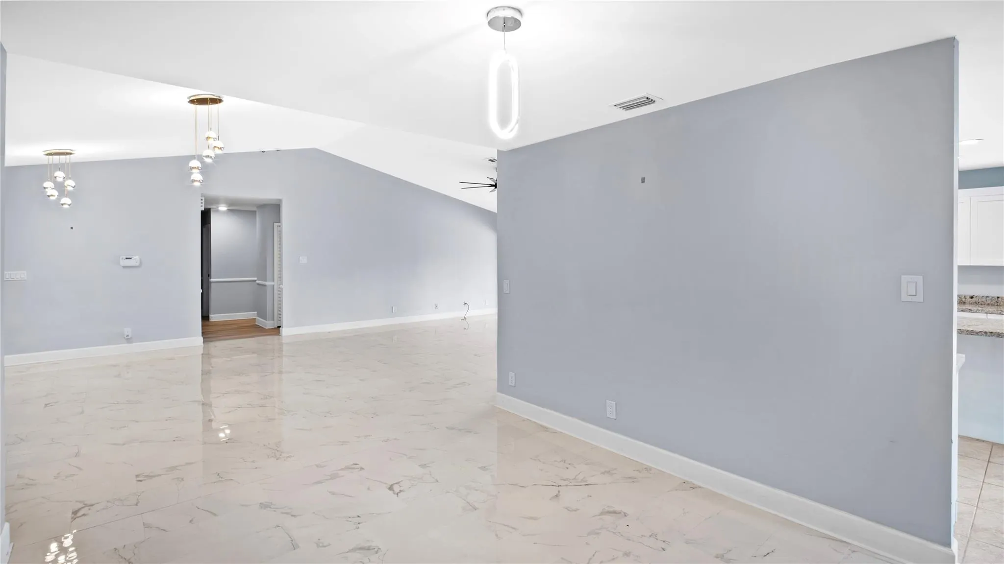 11020 NW 8th Ct