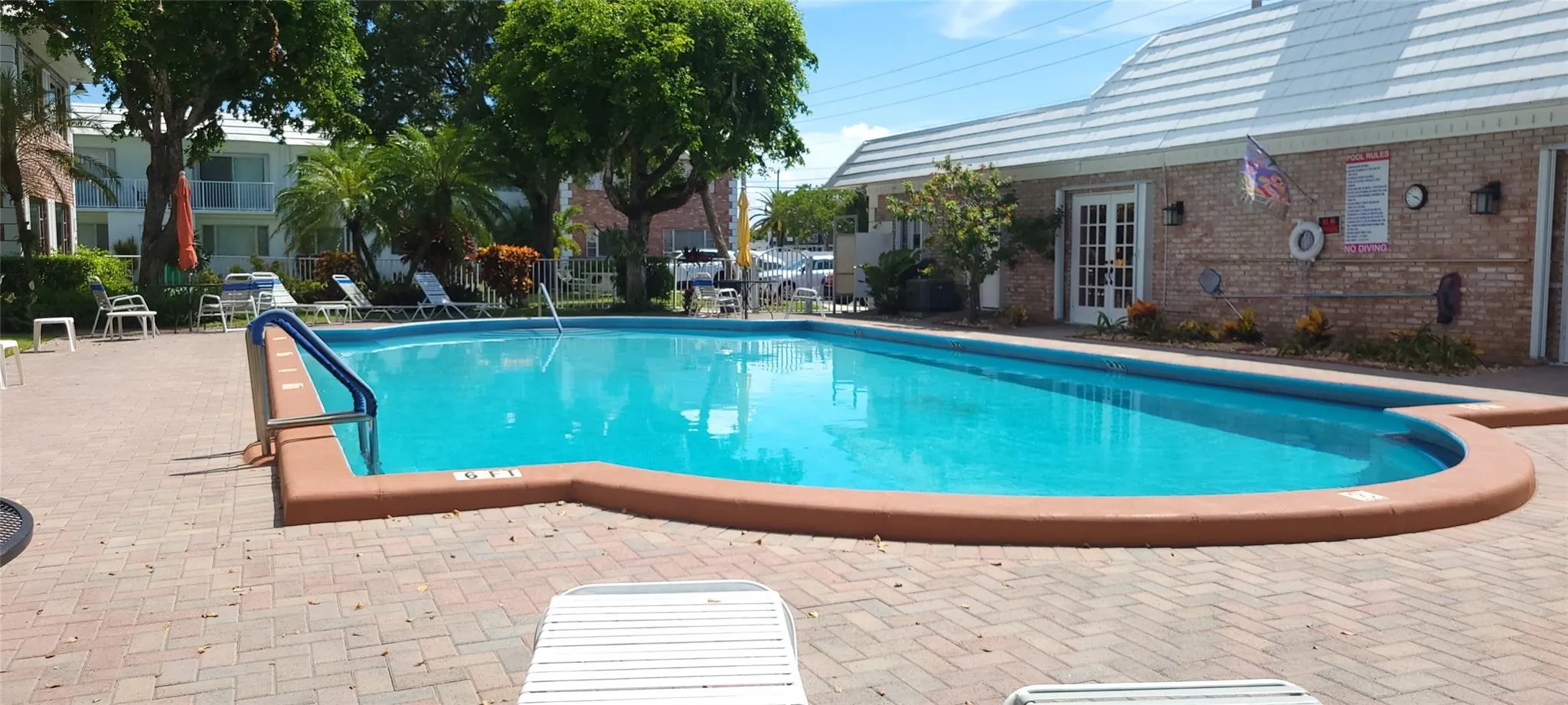330 S Cypress Rd, #610