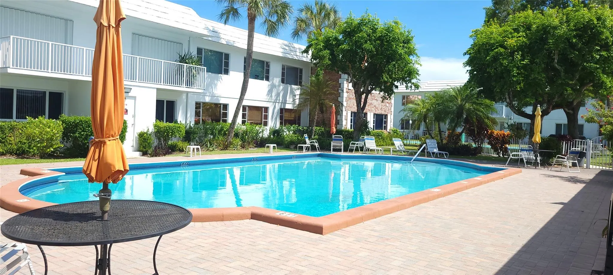 330 S Cypress Rd, #610