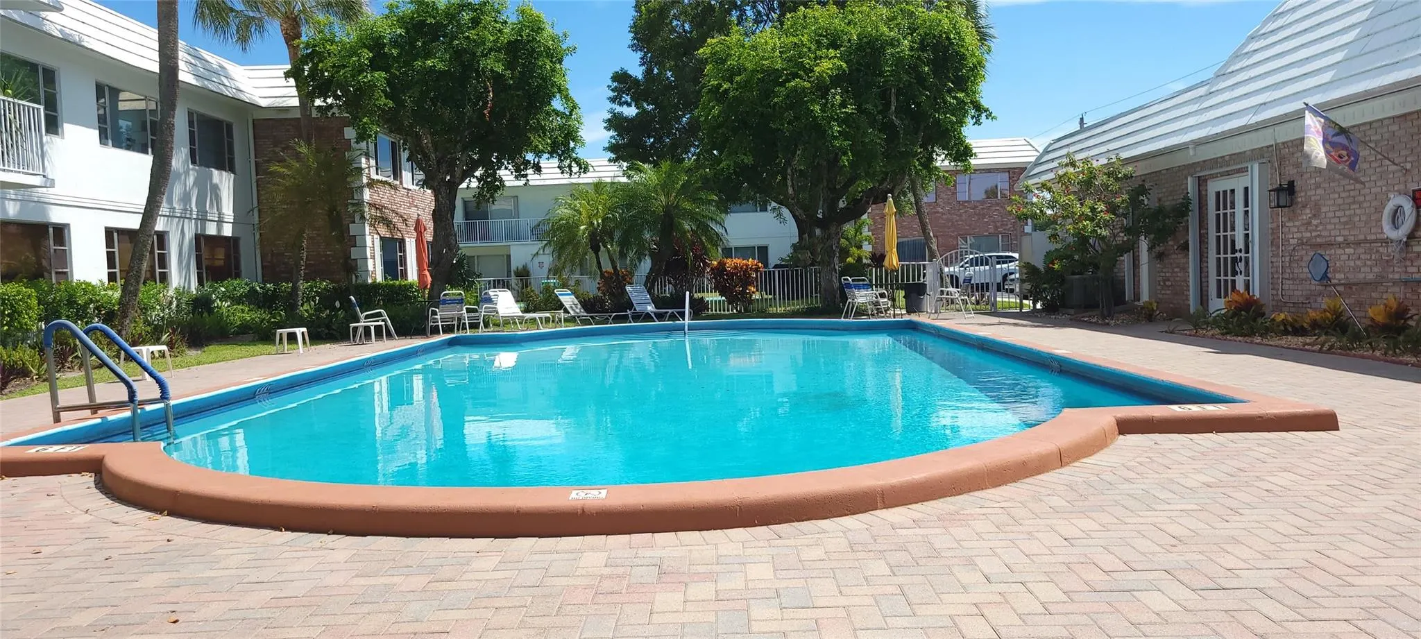 330 S Cypress Rd, #610