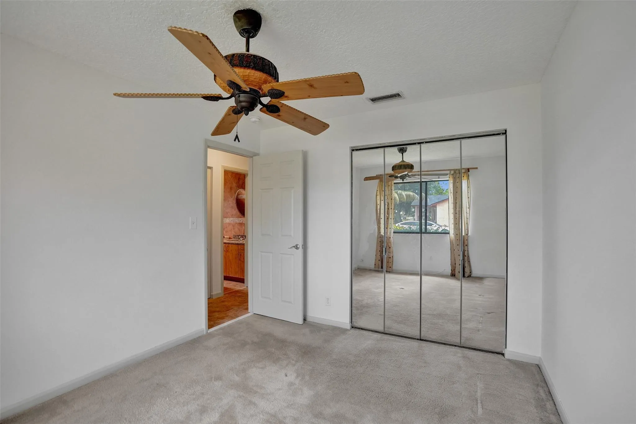 3221 NW 54th Ter