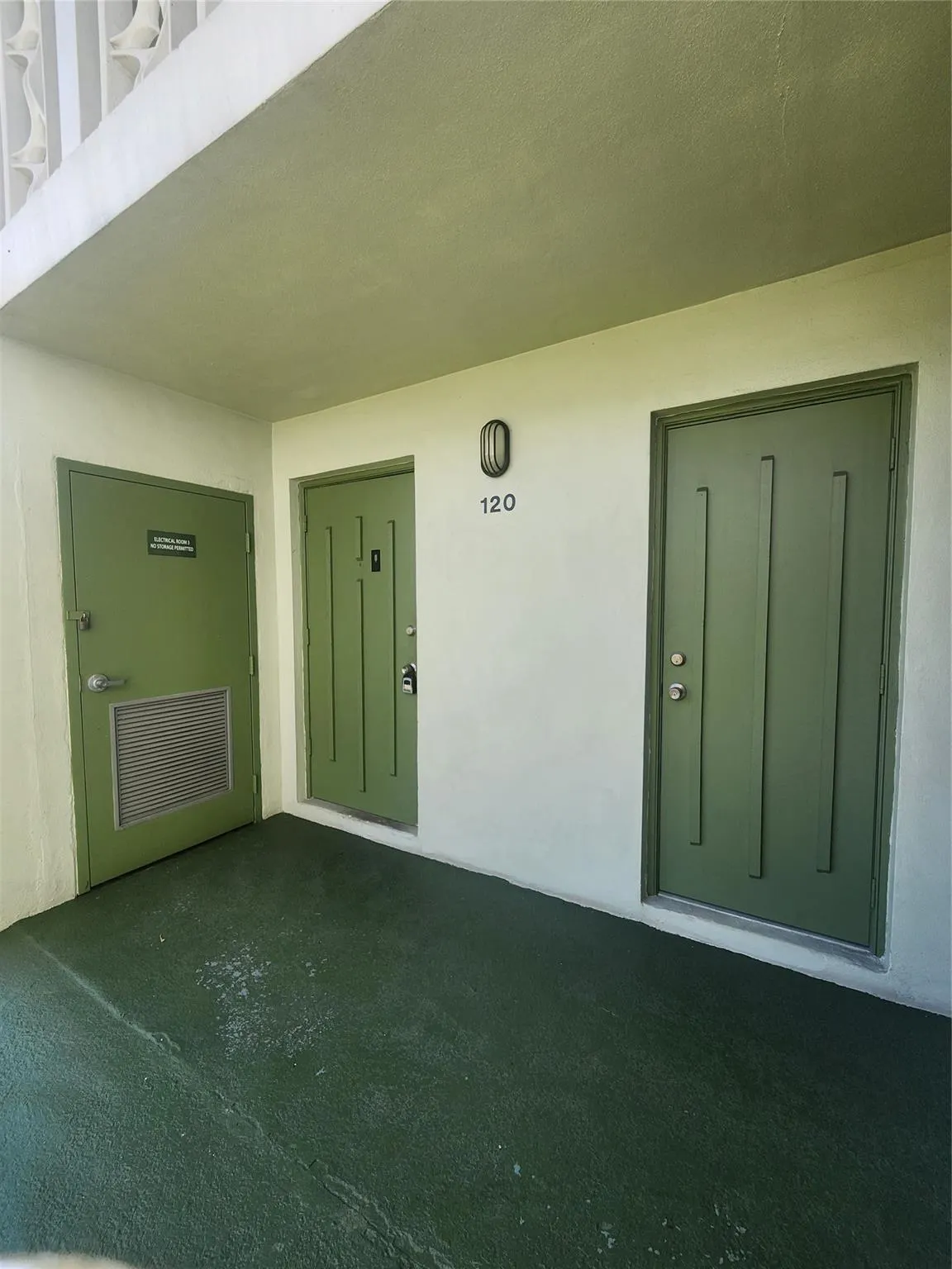 4200 NW 3rd Ct, #120
