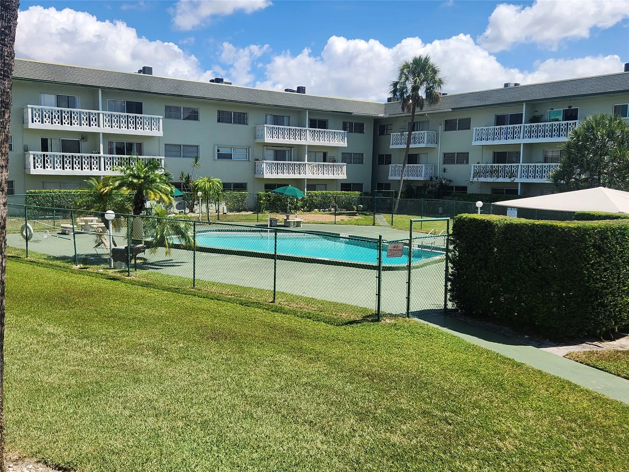4200 NW 3rd Ct, #120
