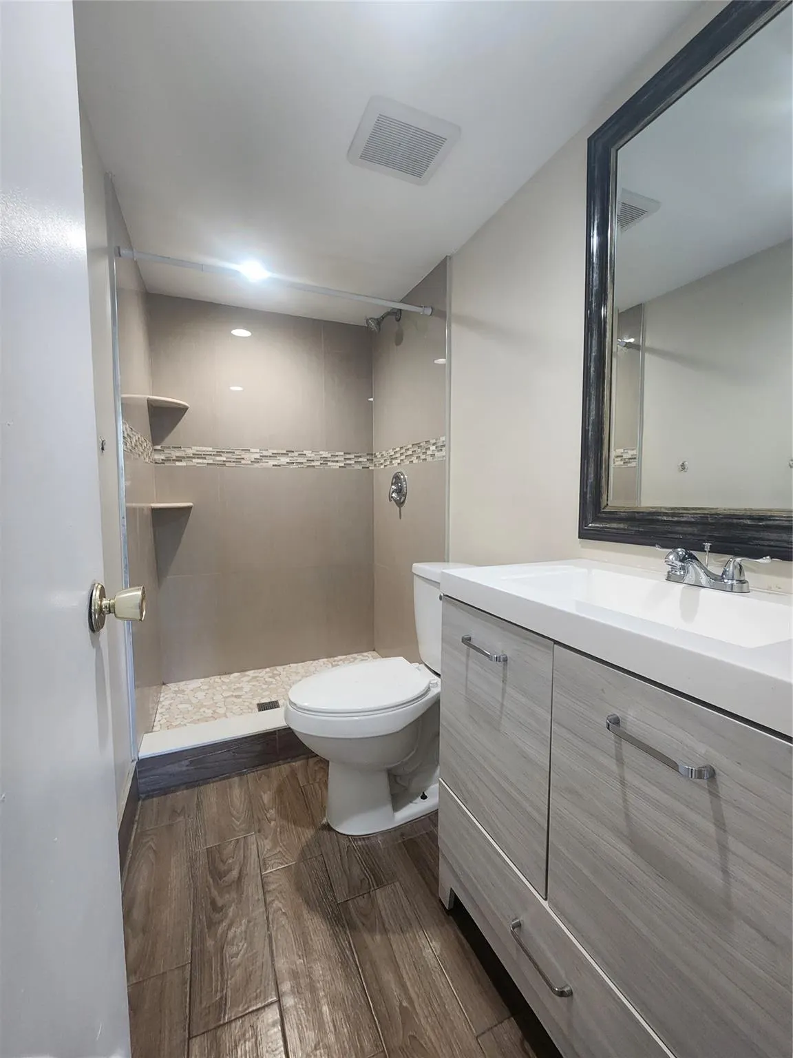 4200 NW 3rd Ct, #120