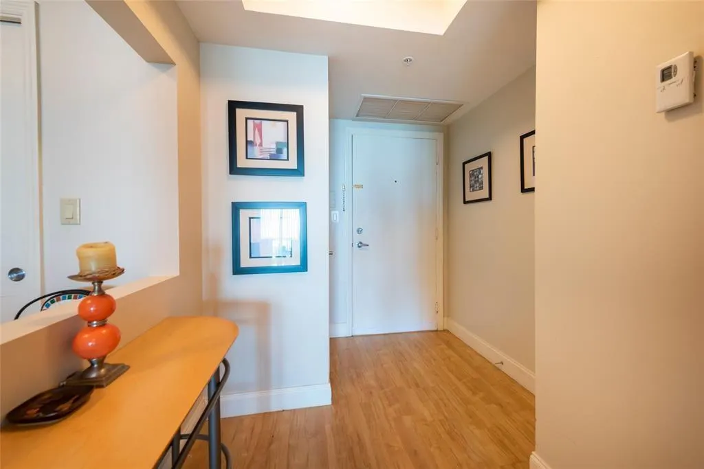 401 SW 4th Ave, #1102