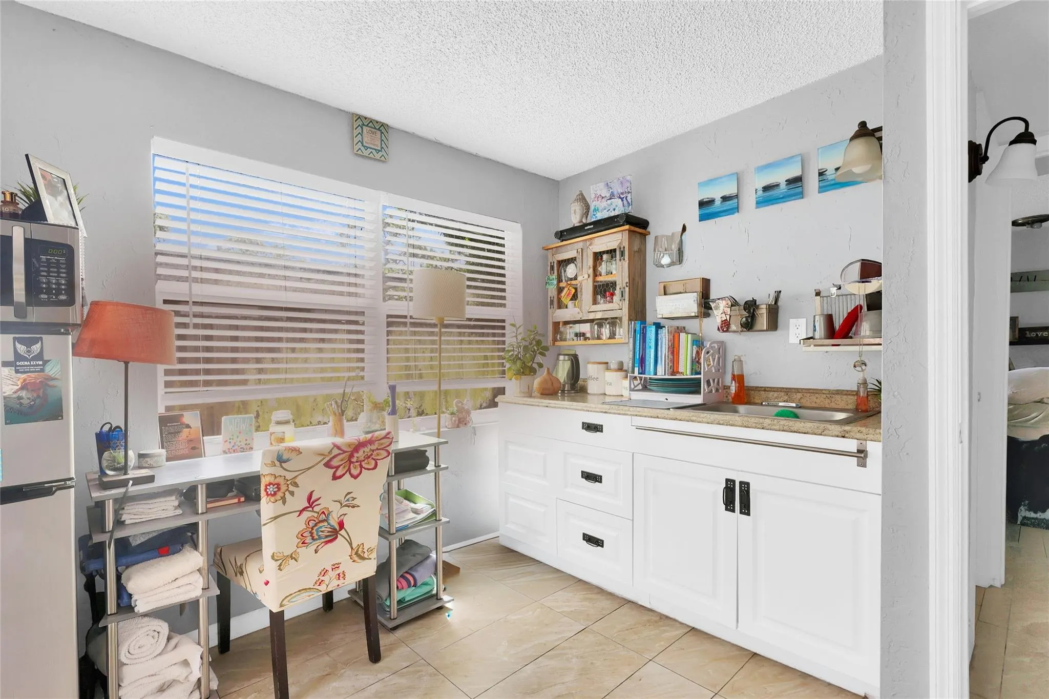 2054 SW 30th Ter