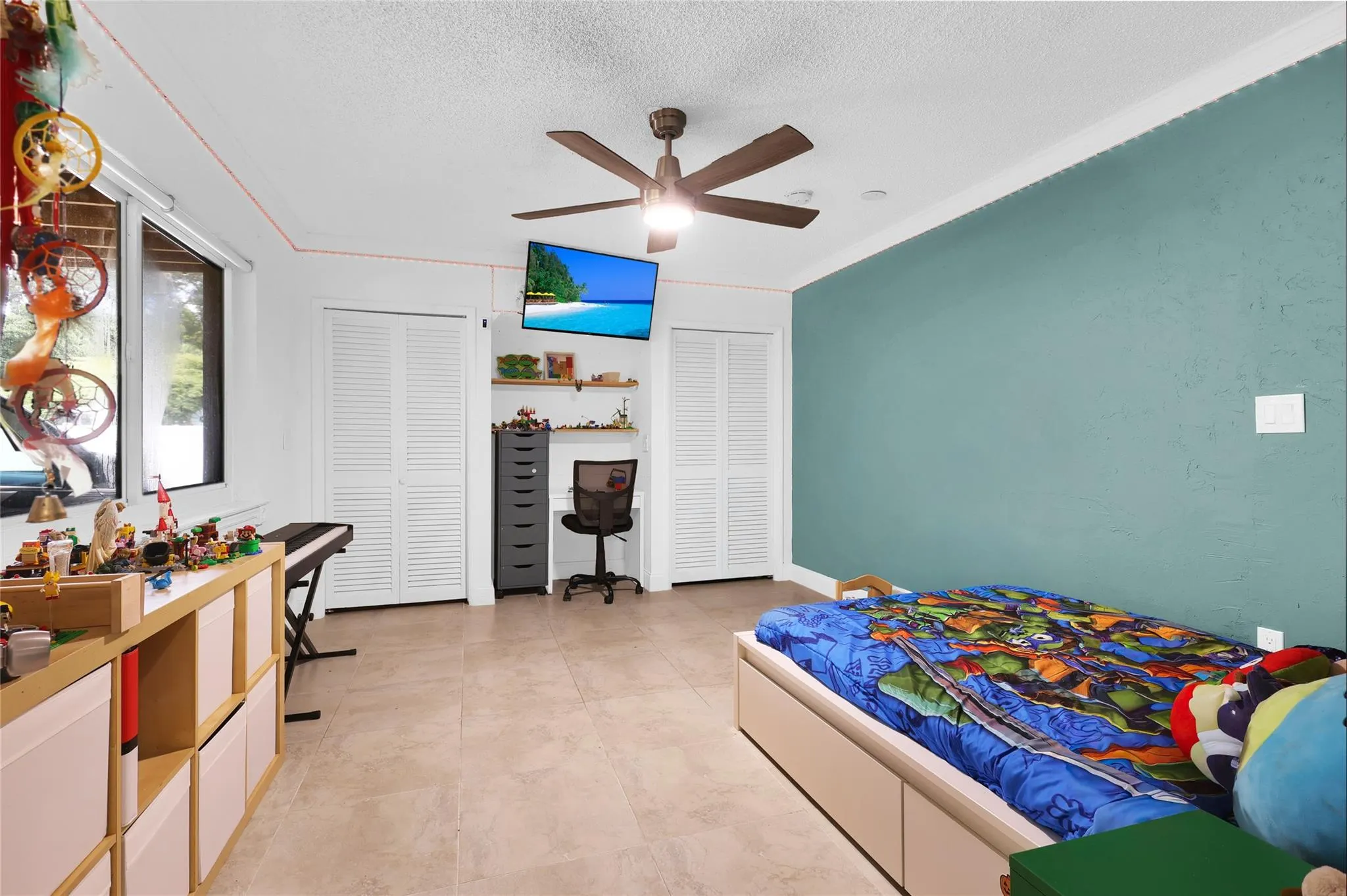 2054 SW 30th Ter