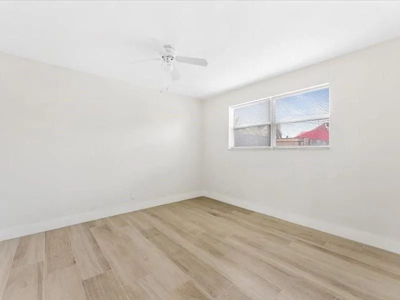 311 W Sample Rd