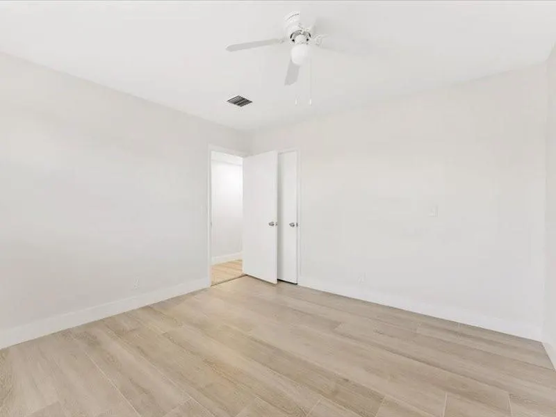311 W Sample Rd