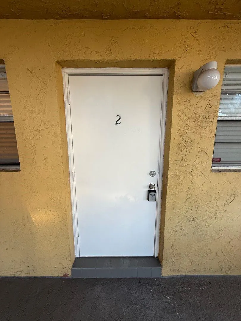 481 Sunshine Dr, #C2