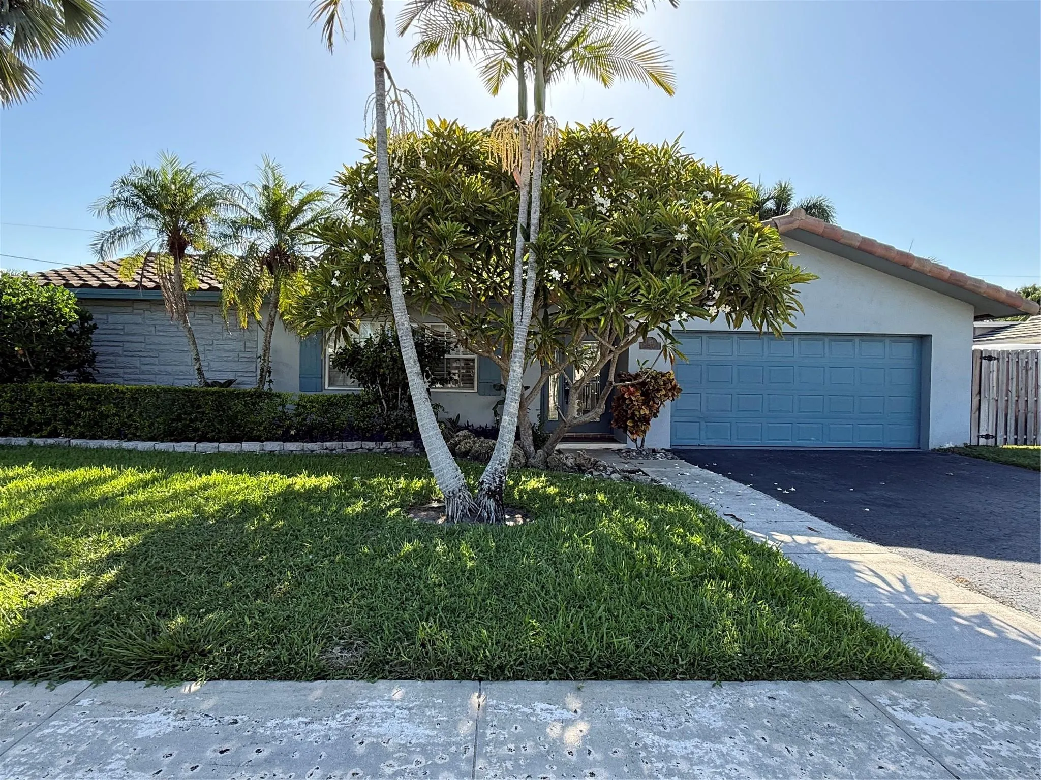 105 Orchard Ridge Ln