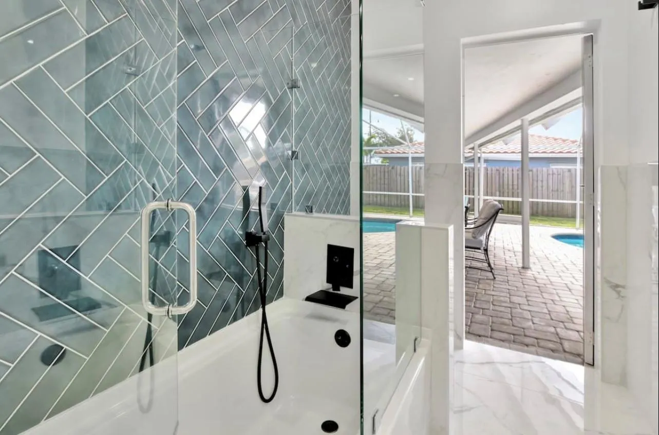 105 Orchard Ridge Ln