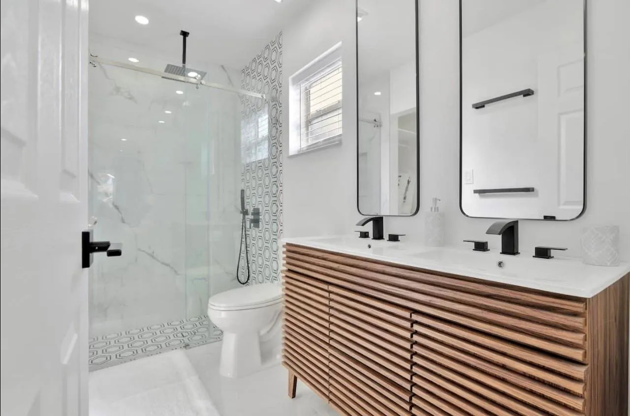 105 Orchard Ridge Ln