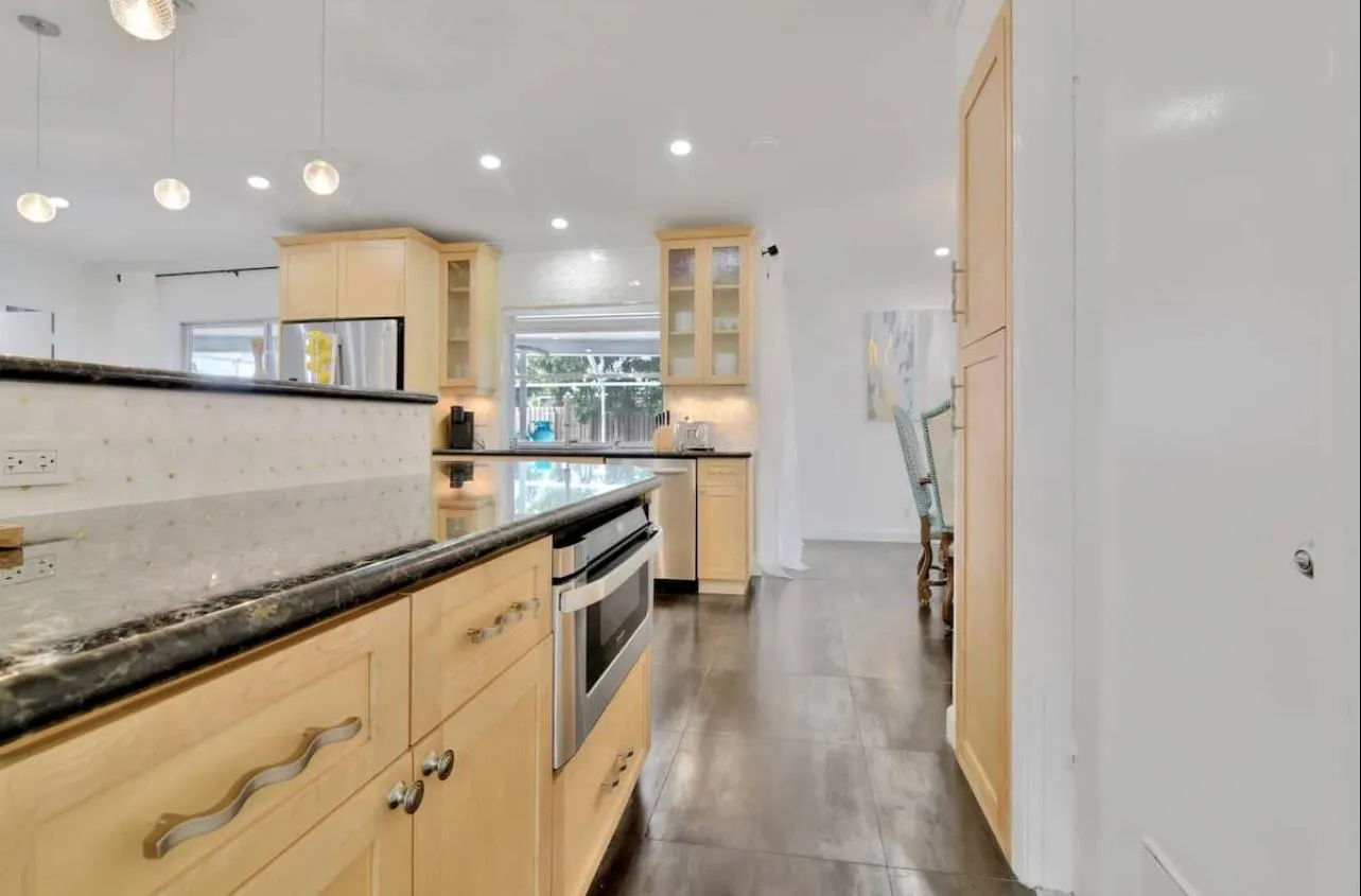 105 Orchard Ridge Ln