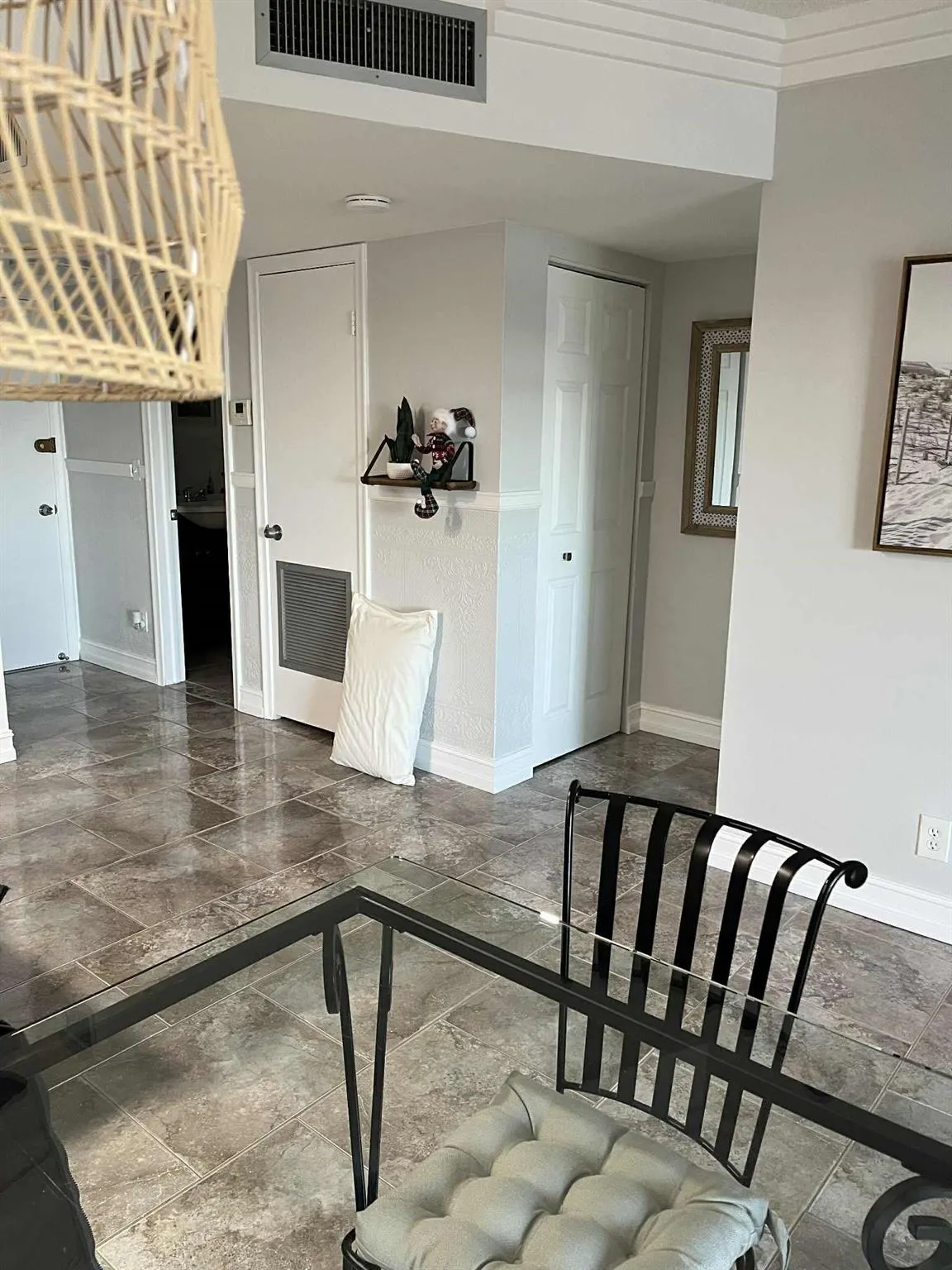 4770 NW 21st St, #405