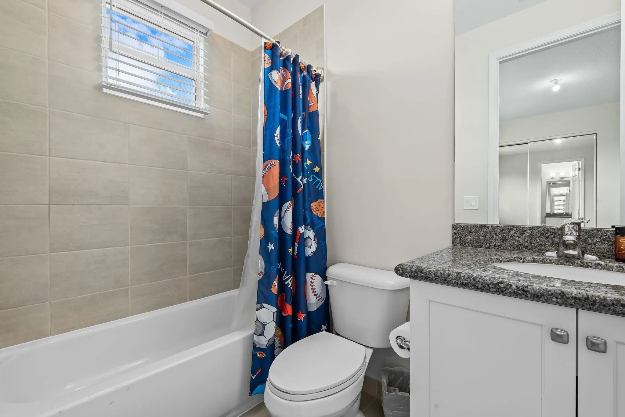 7619 Francisca Club Ln