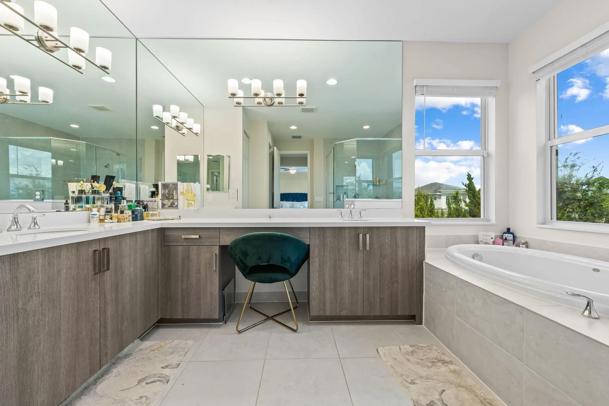 7619 Francisca Club Ln