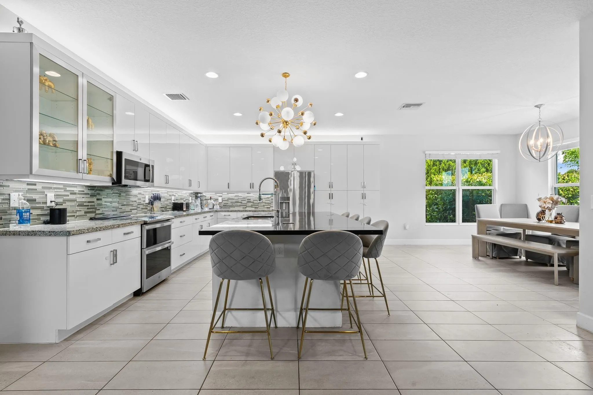 7619 Francisca Club Ln