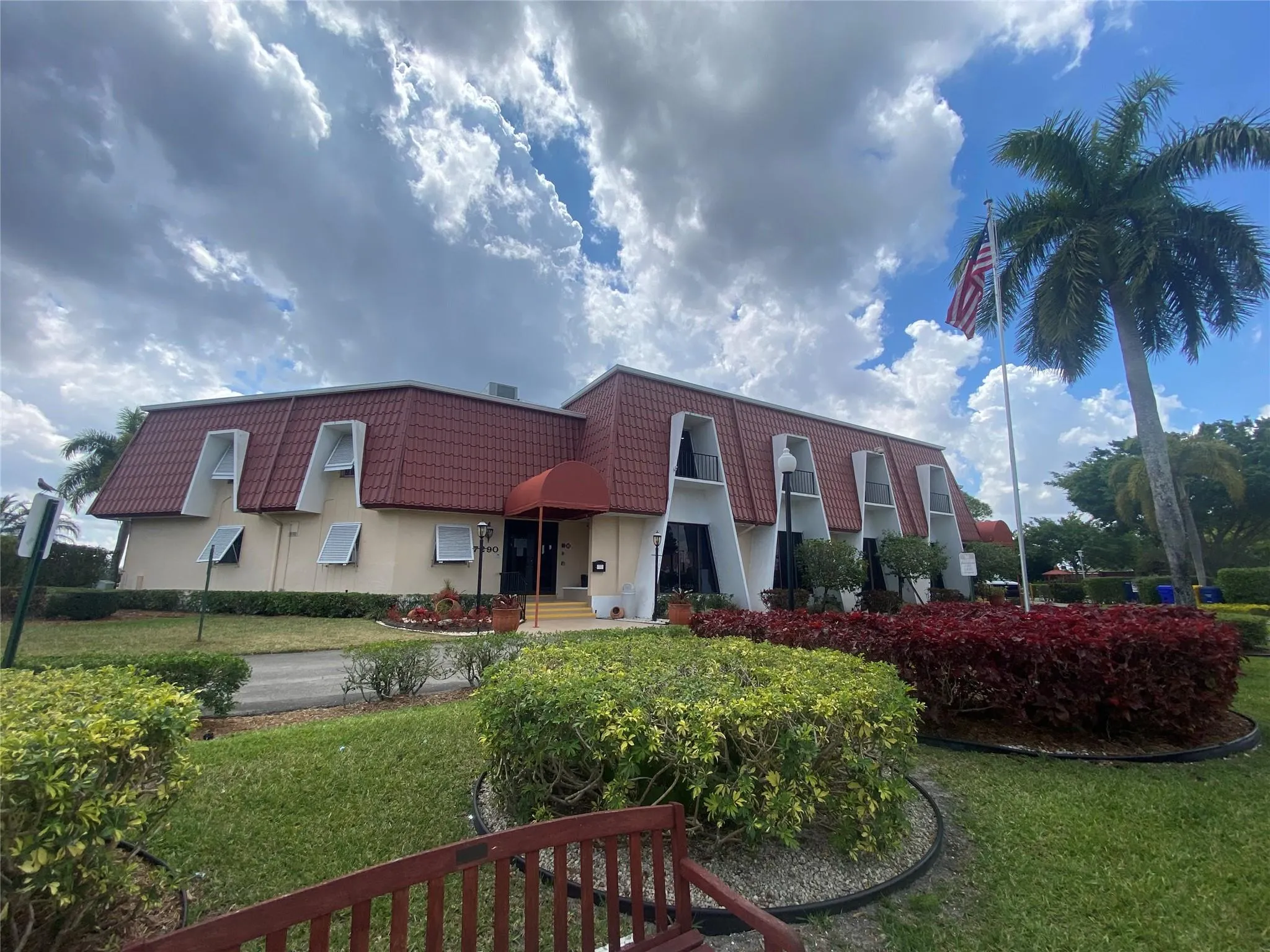 393 Bennington Ln, #393