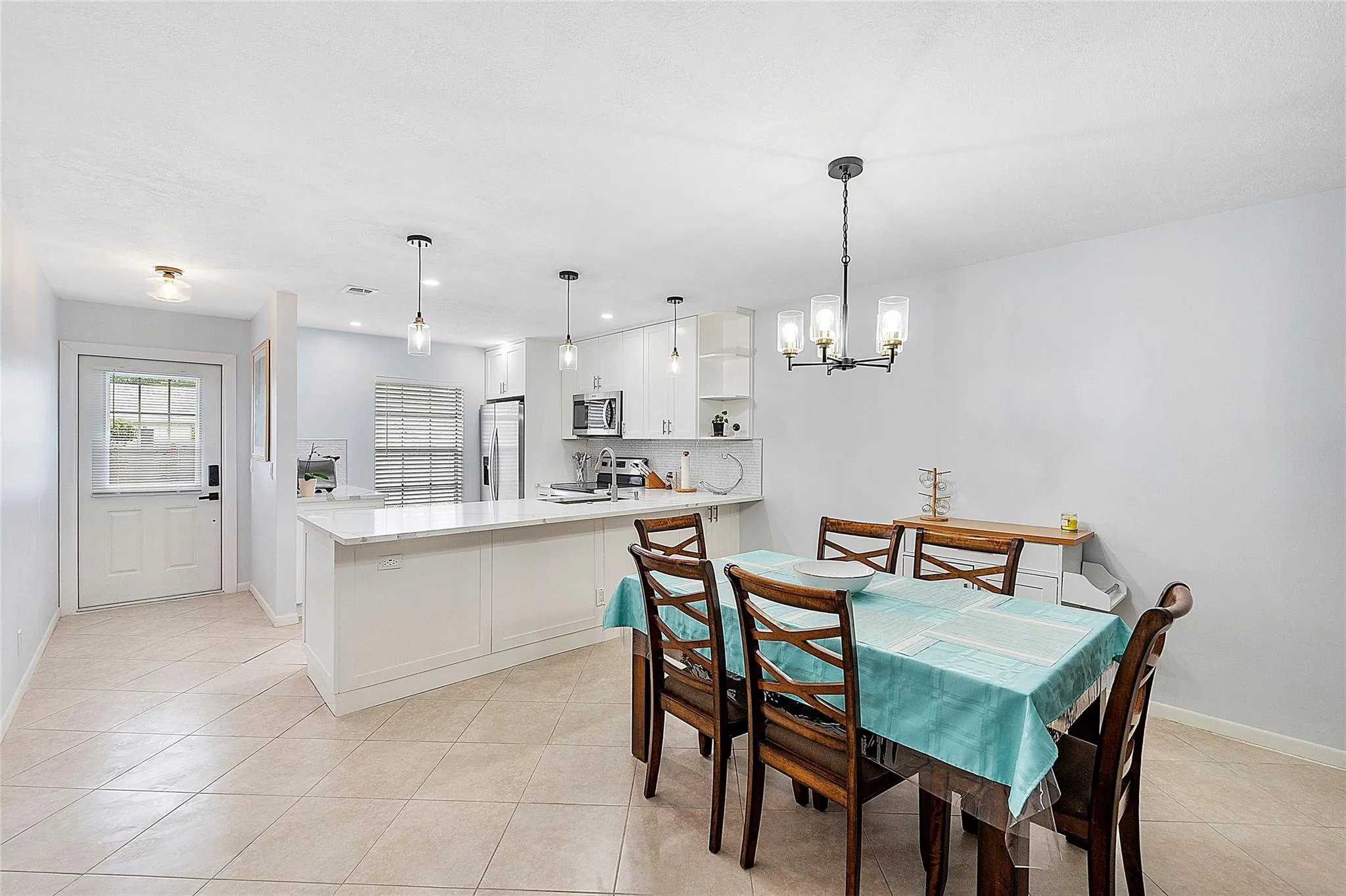 393 Bennington Ln, #393