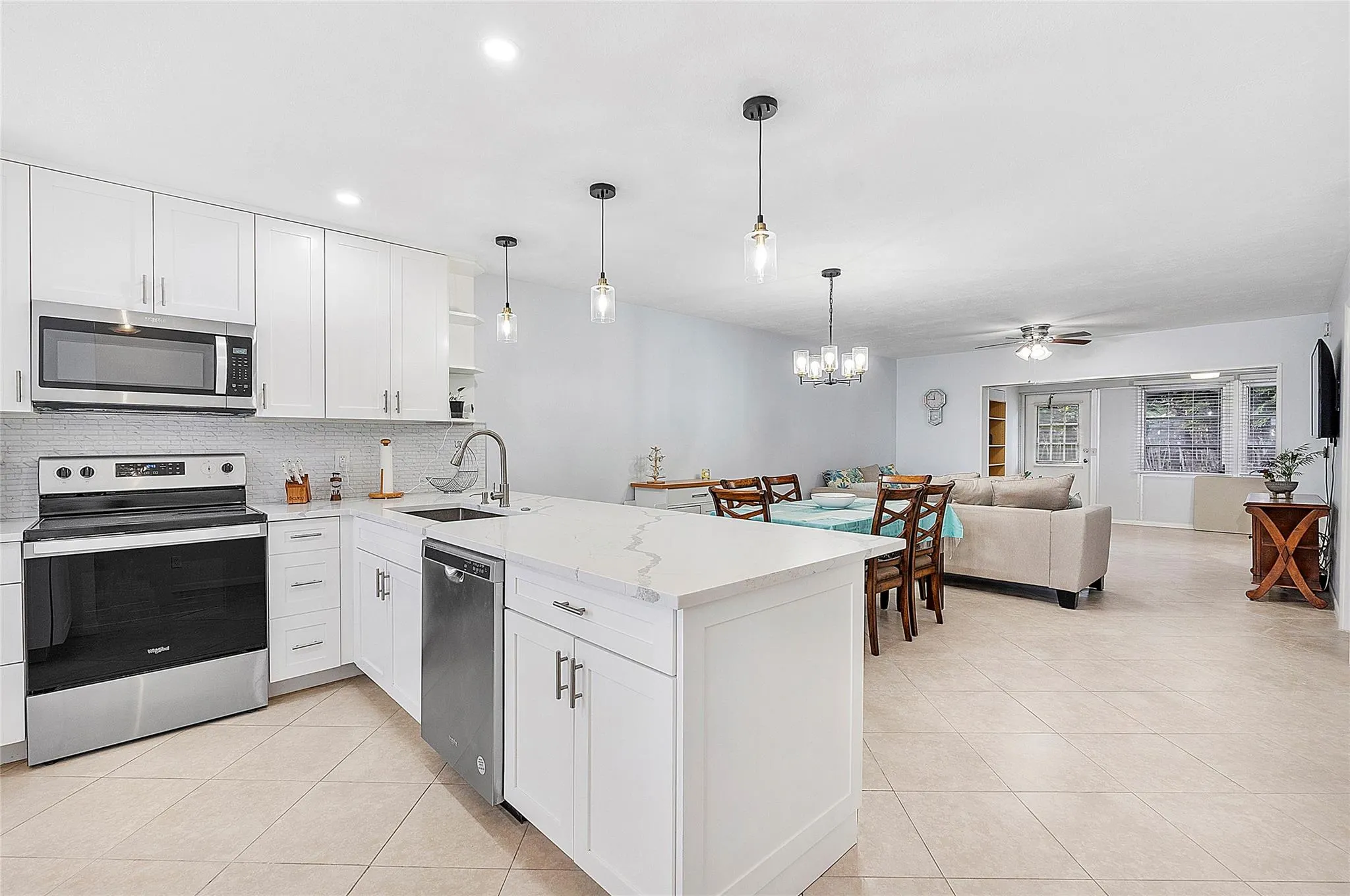 393 Bennington Ln, #393