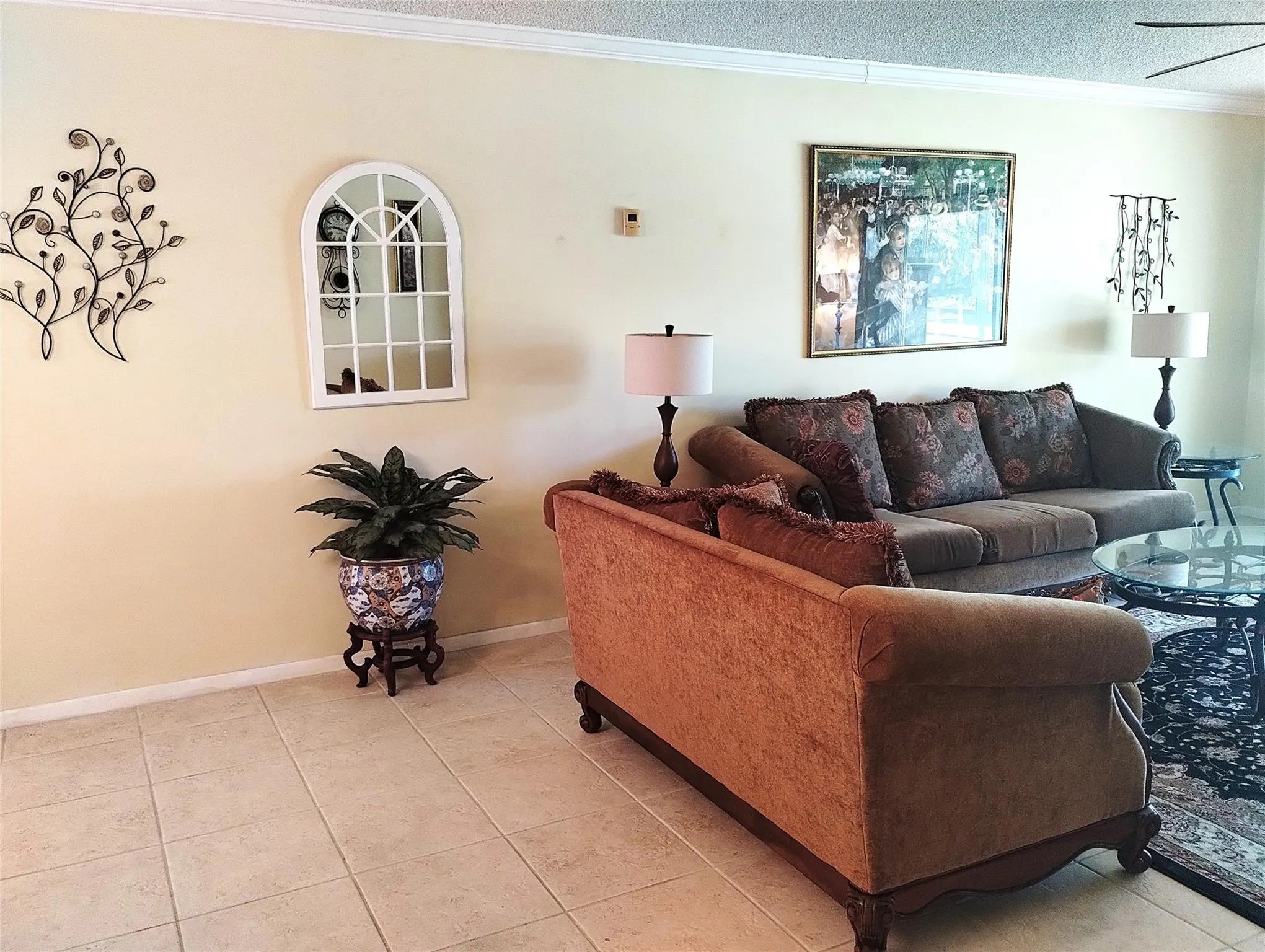 2803 Victoria Way, #H2