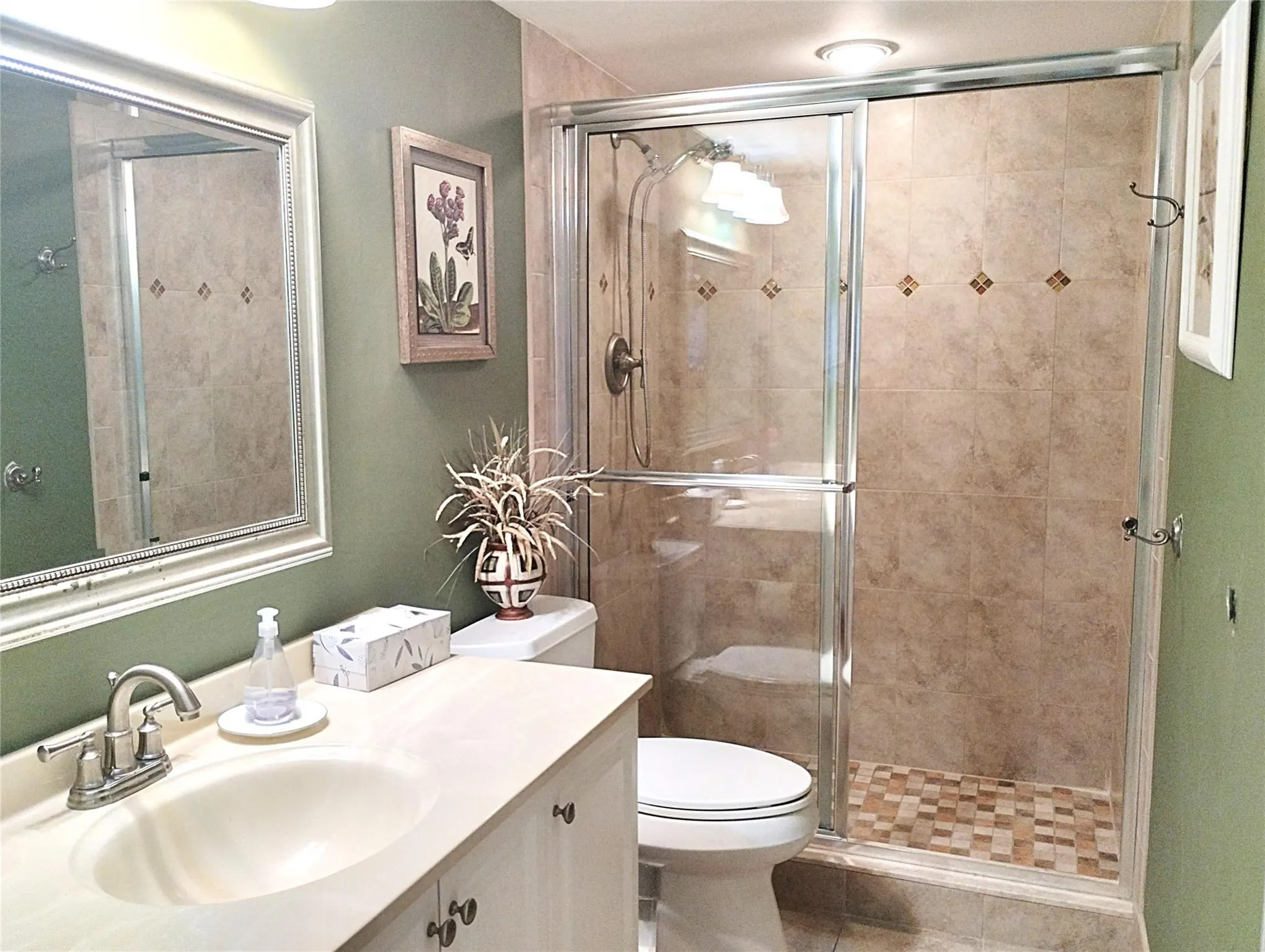 2803 Victoria Way, #H2