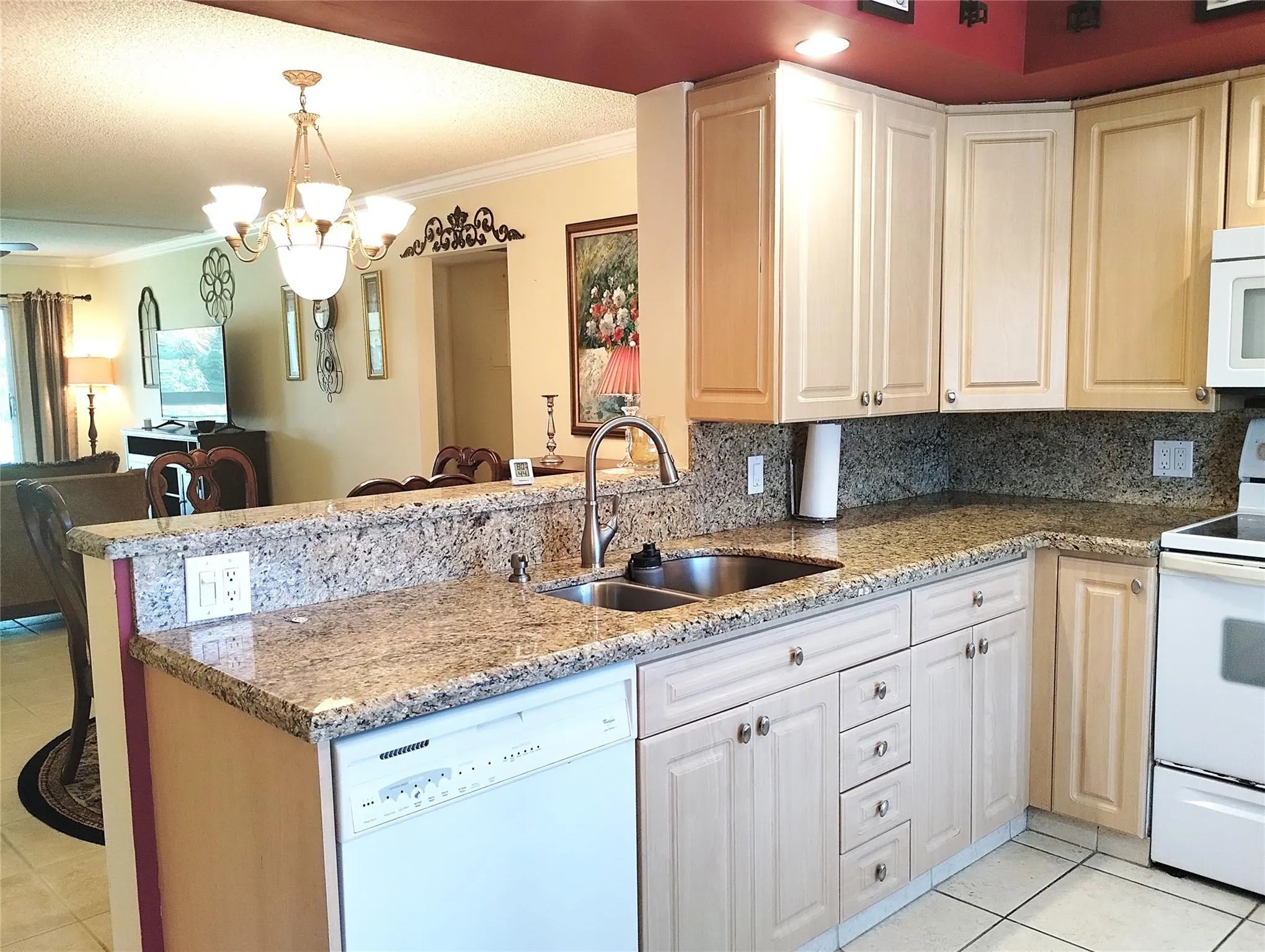 2803 Victoria Way, #H2