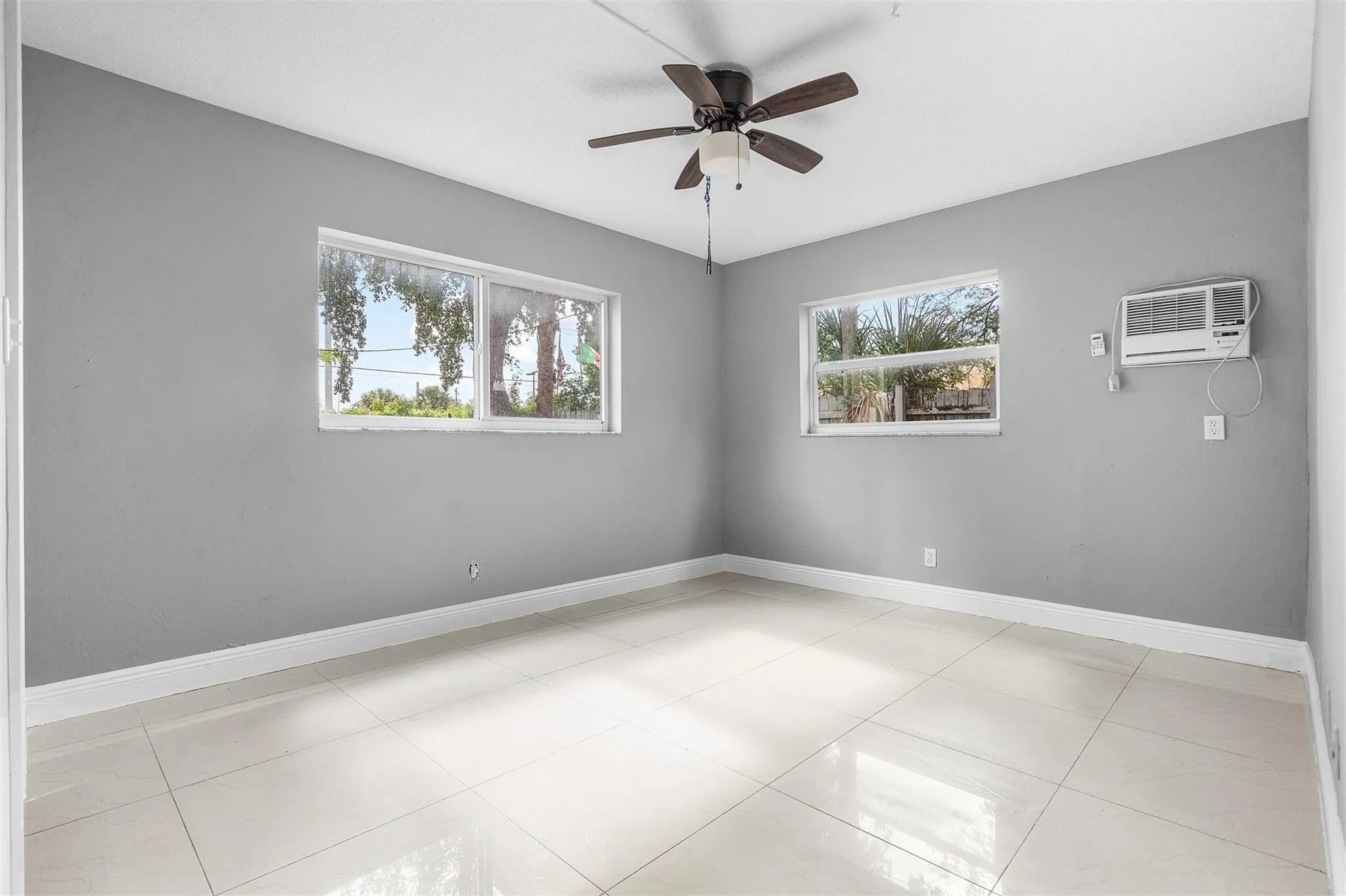 620 SW 7th St 1-7