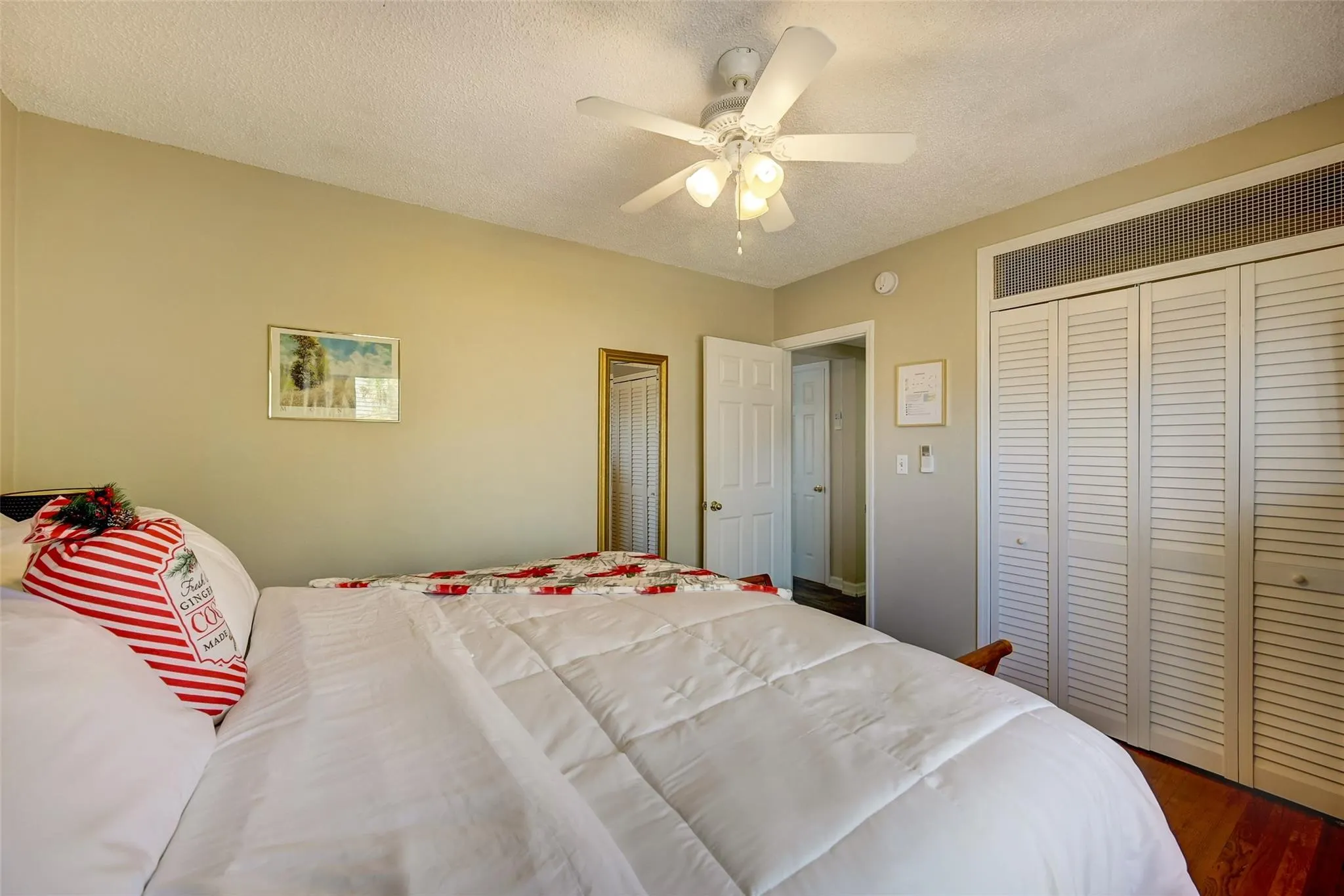 741 Bayshore Dr, #32N