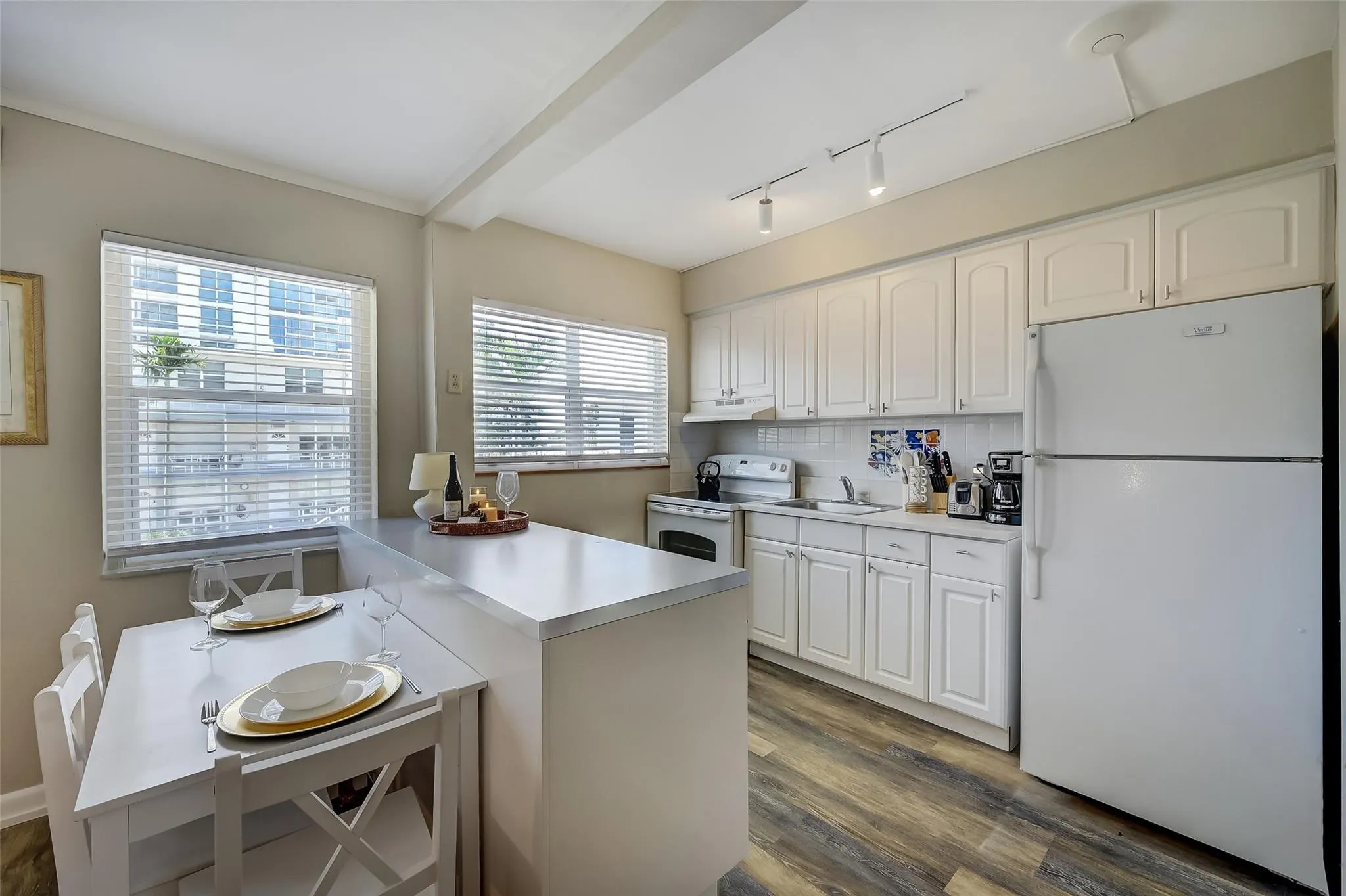 741 Bayshore Dr, #32N