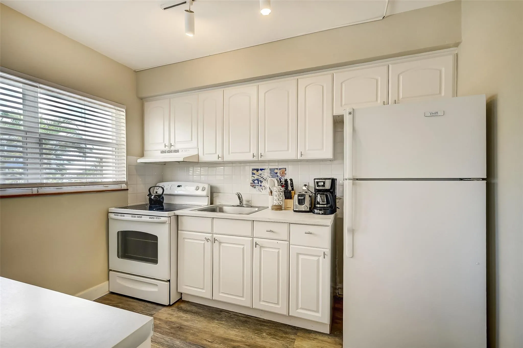 741 Bayshore Dr, #32N
