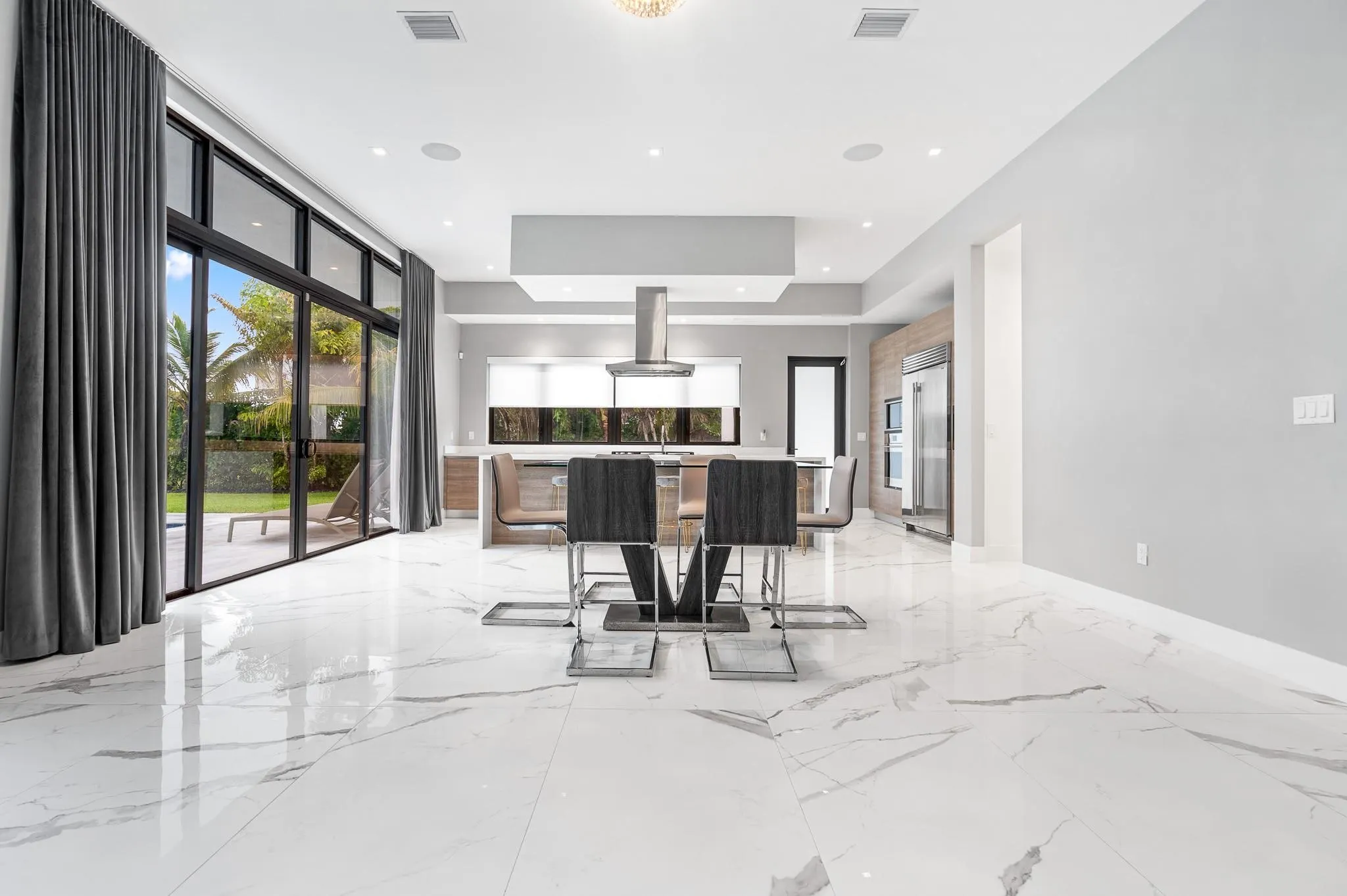 16529 Botaniko Dr N