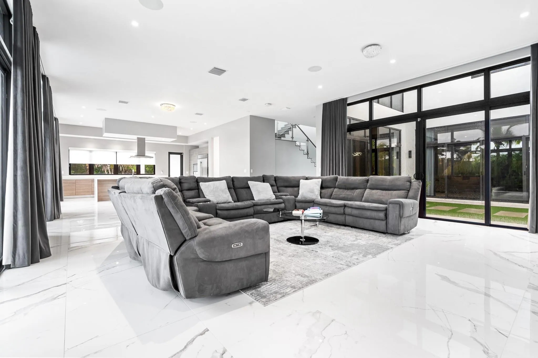 16529 Botaniko Dr N