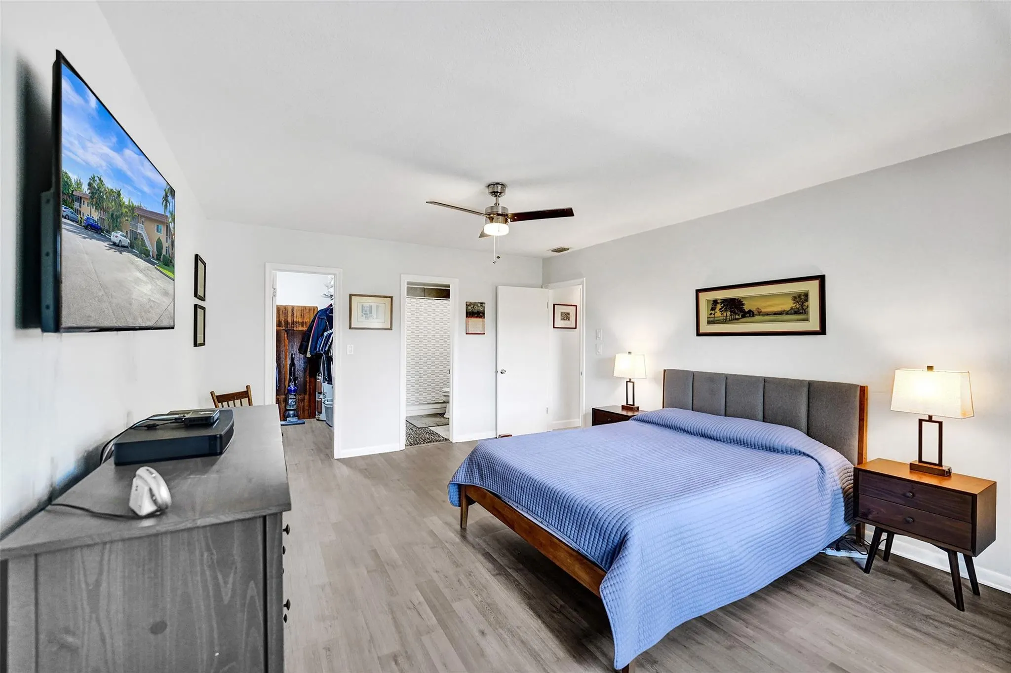 1940 NE 2nd Ave, #205J