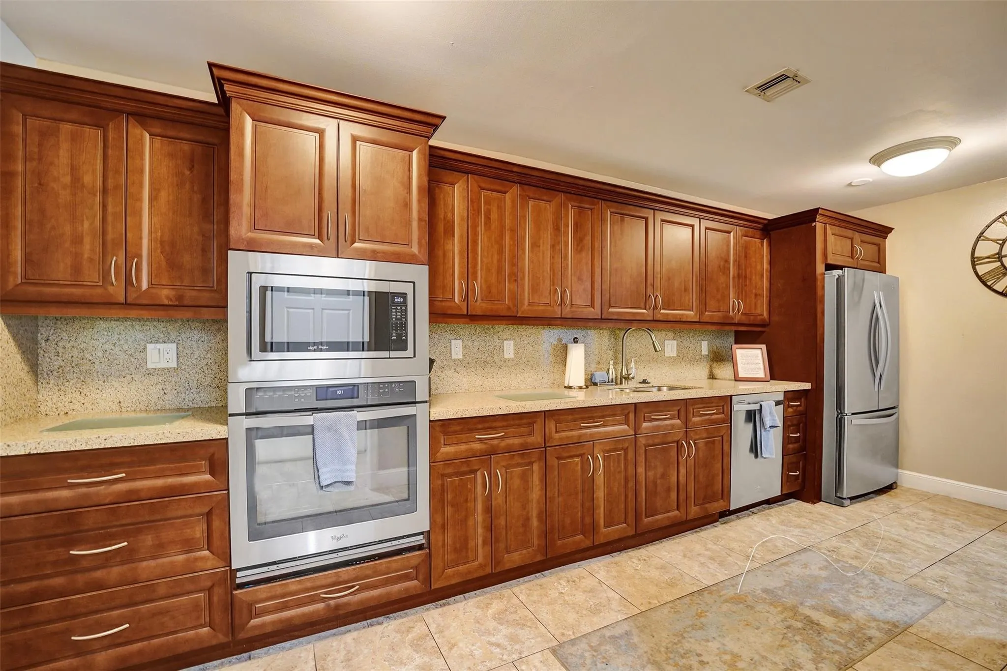 1940 NE 2nd Ave, #205J