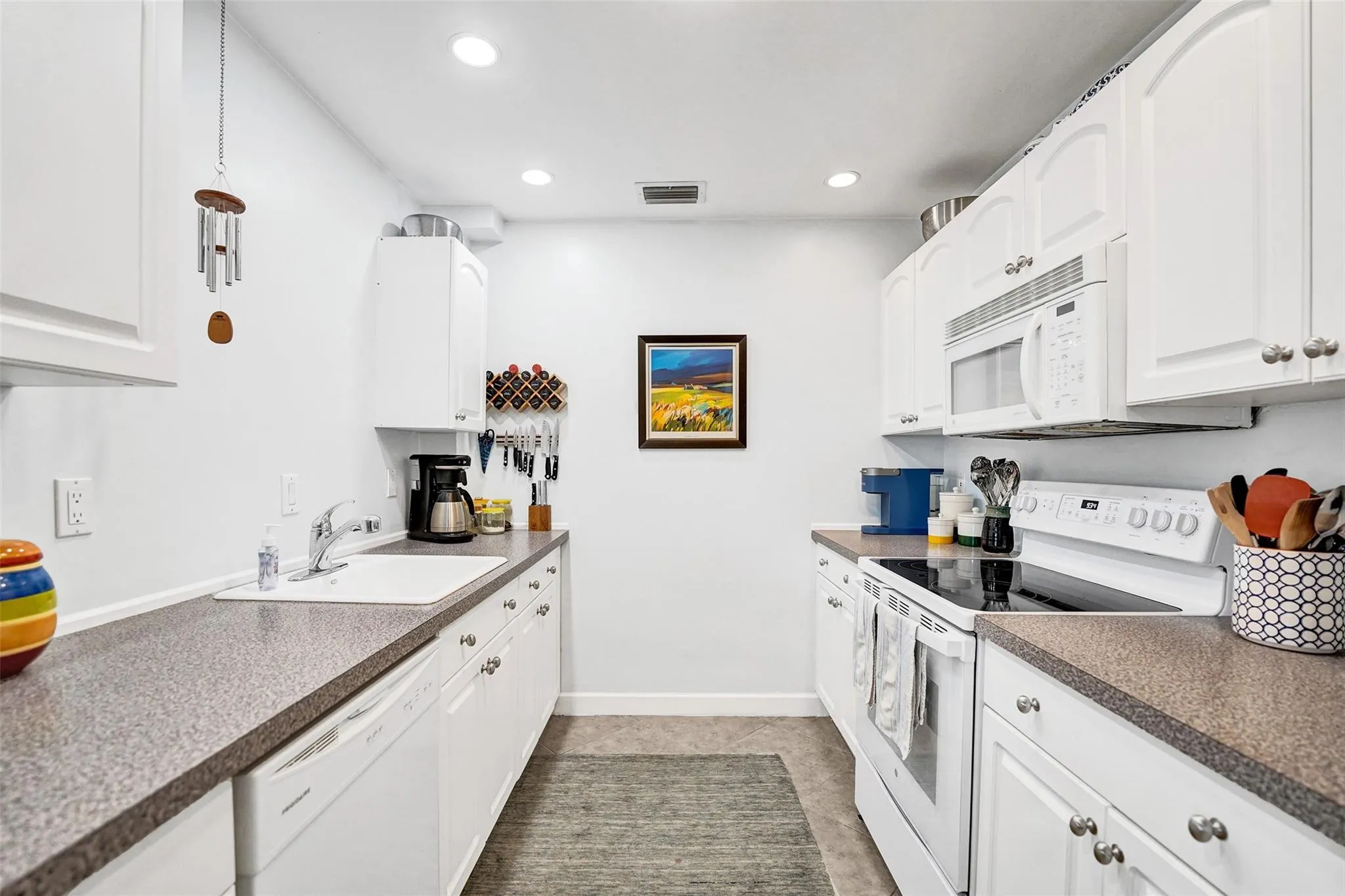 1940 NE 2nd Ave, #205J