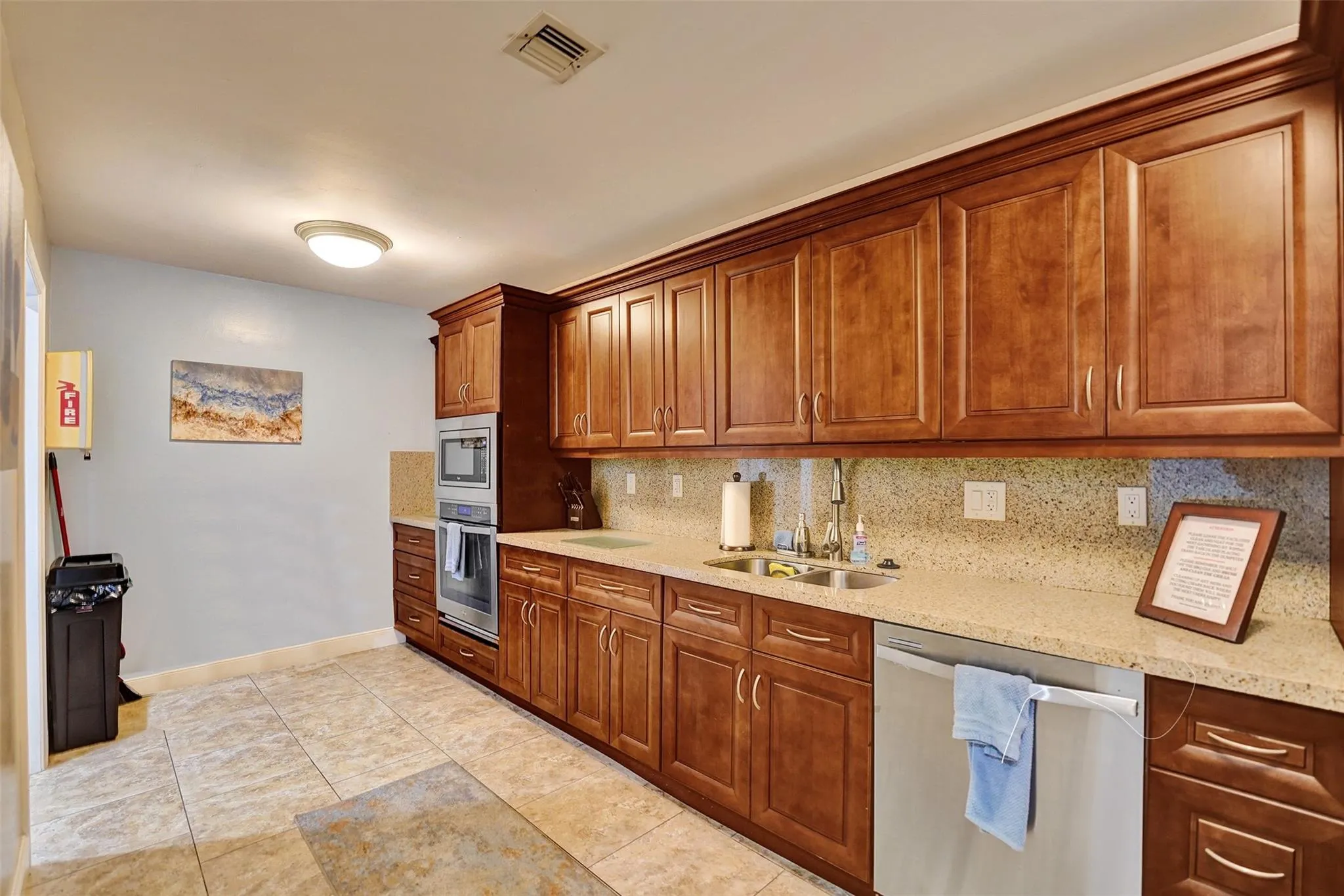 1940 NE 2nd Ave, #205J