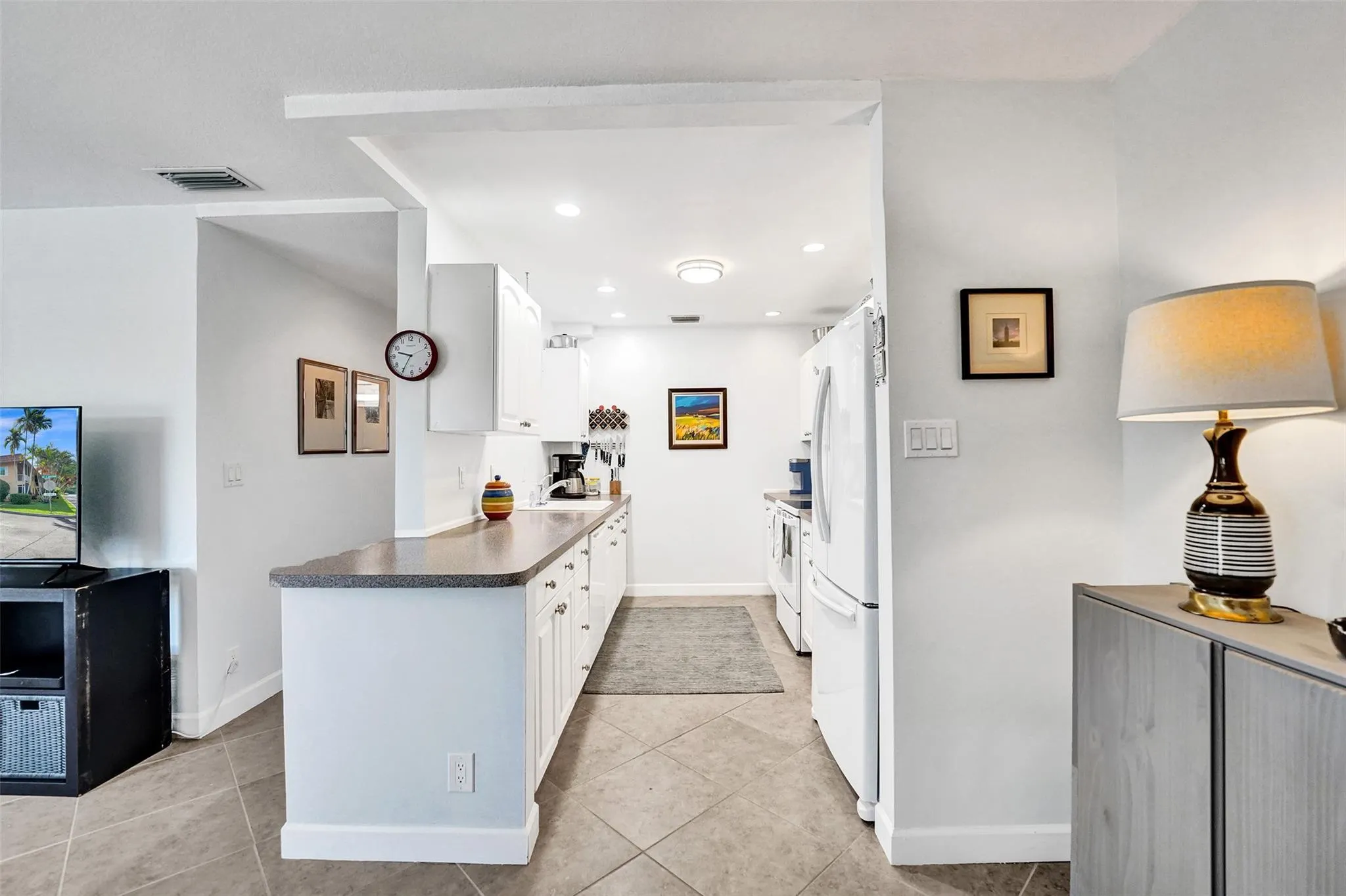 1940 NE 2nd Ave, #205J