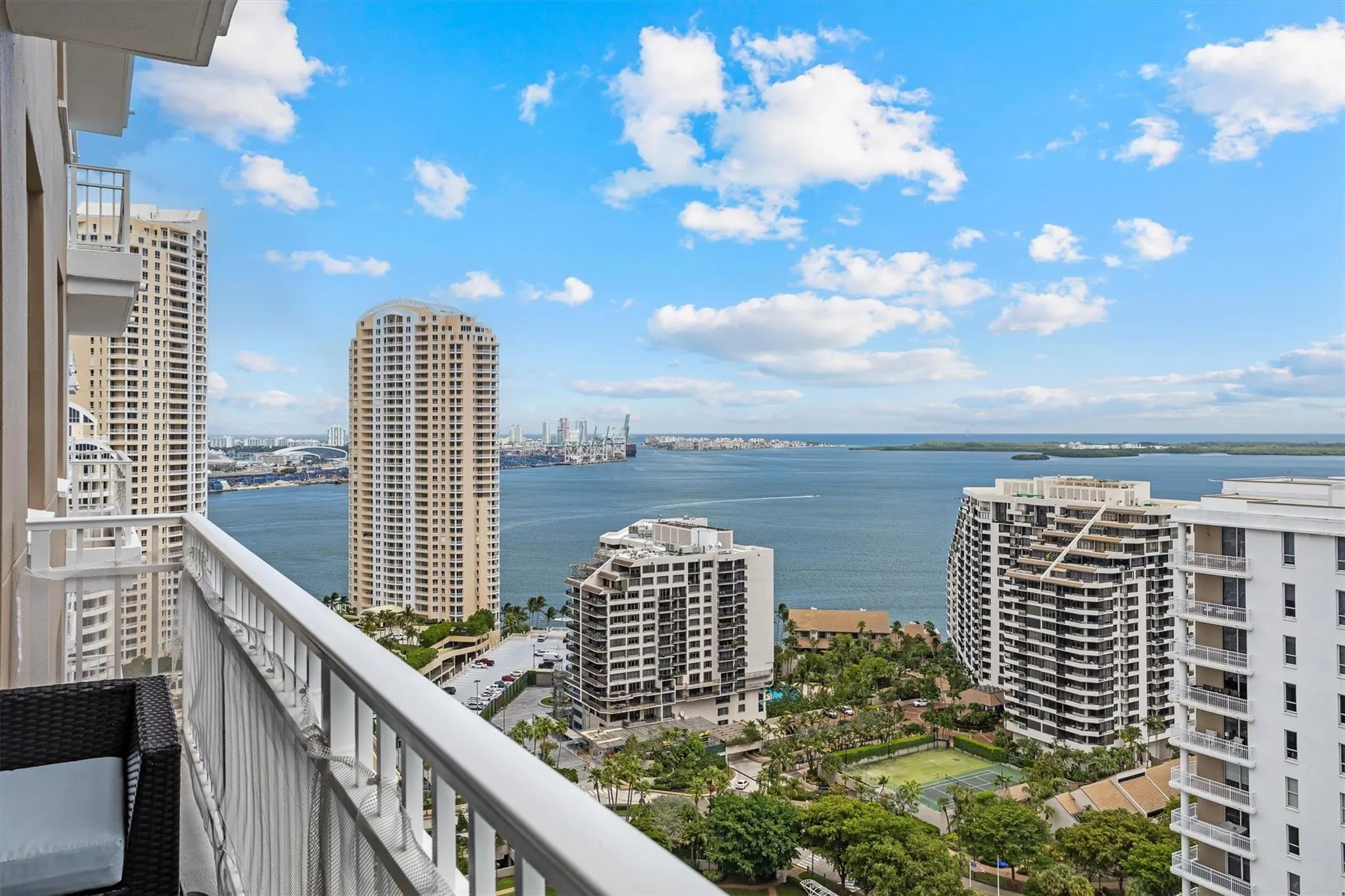 801 BRICKELL KEY BLVD, #2805