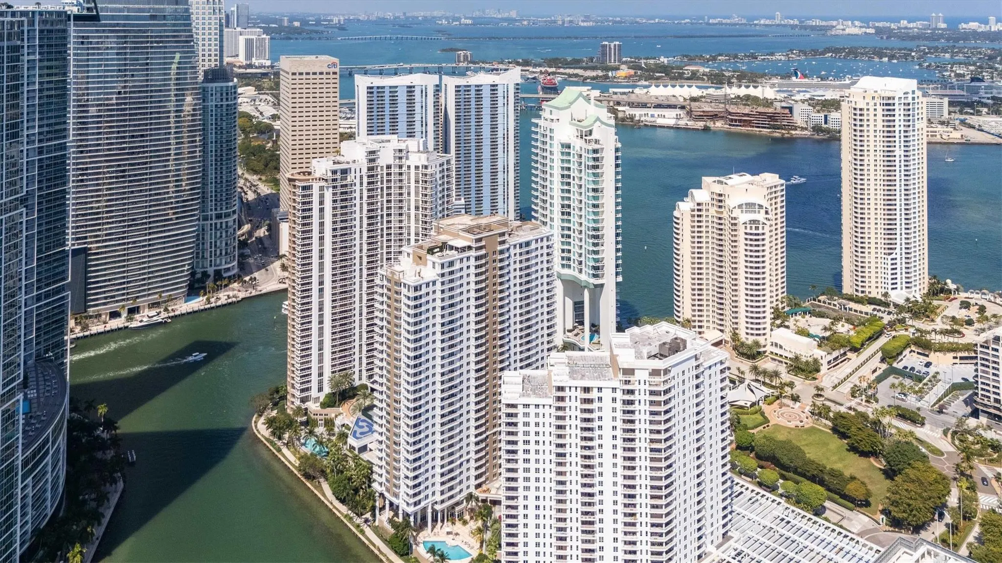 801 BRICKELL KEY BLVD, #2805