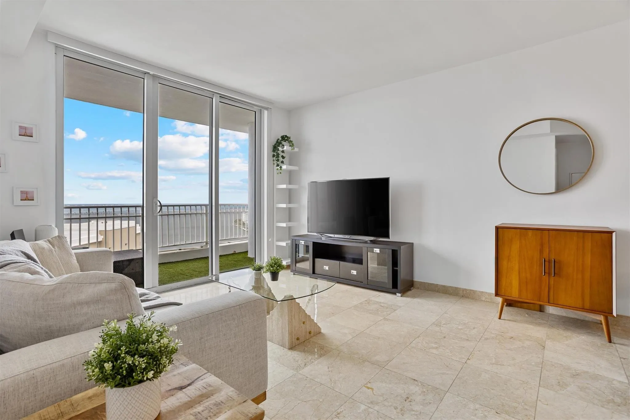 801 BRICKELL KEY BLVD, #2805