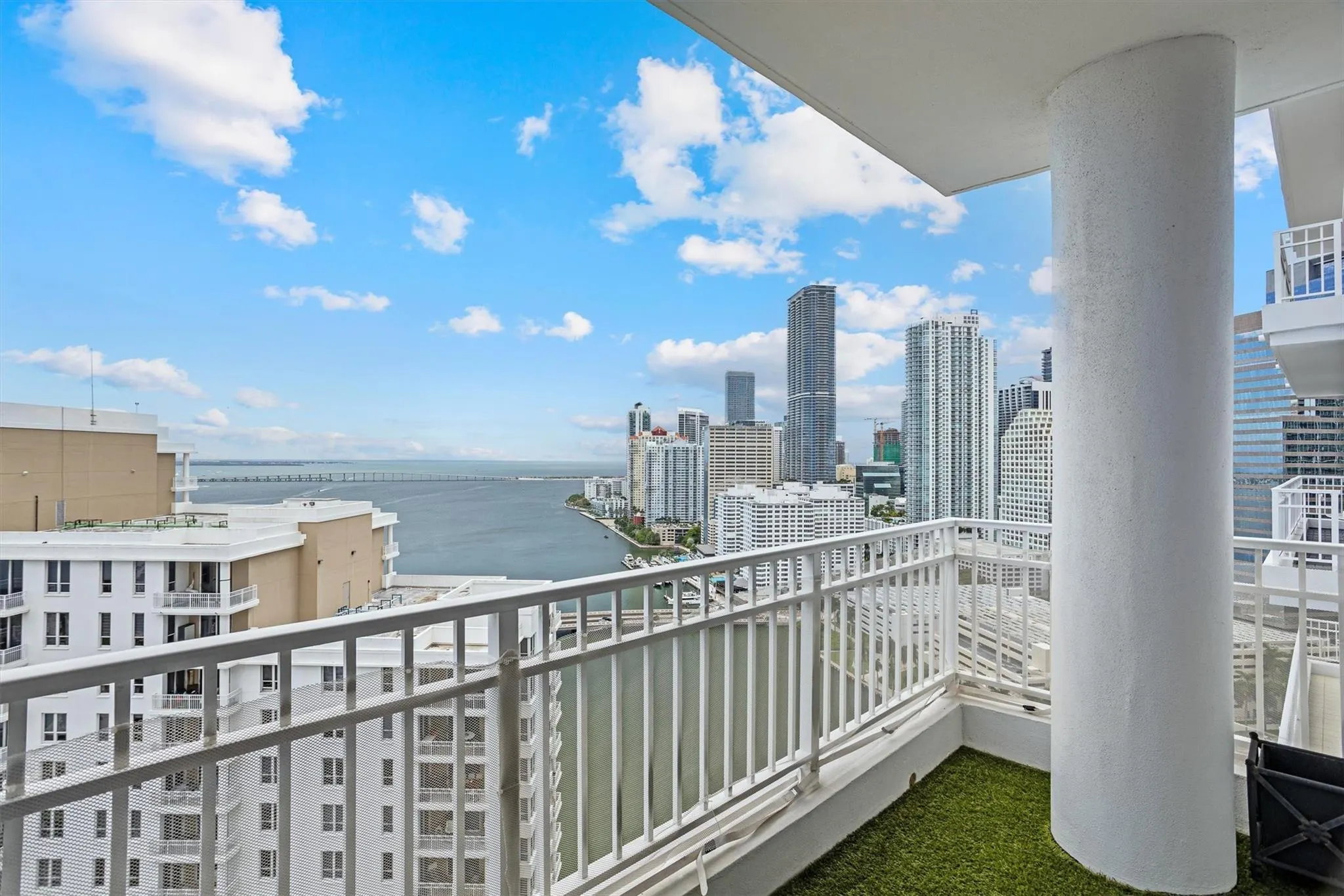 801 BRICKELL KEY BLVD, #2805